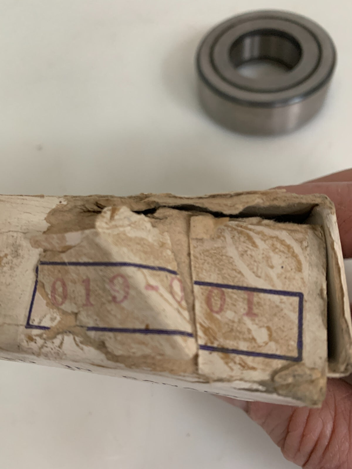 BLEU GIANT ROLLER BEARING 019-001