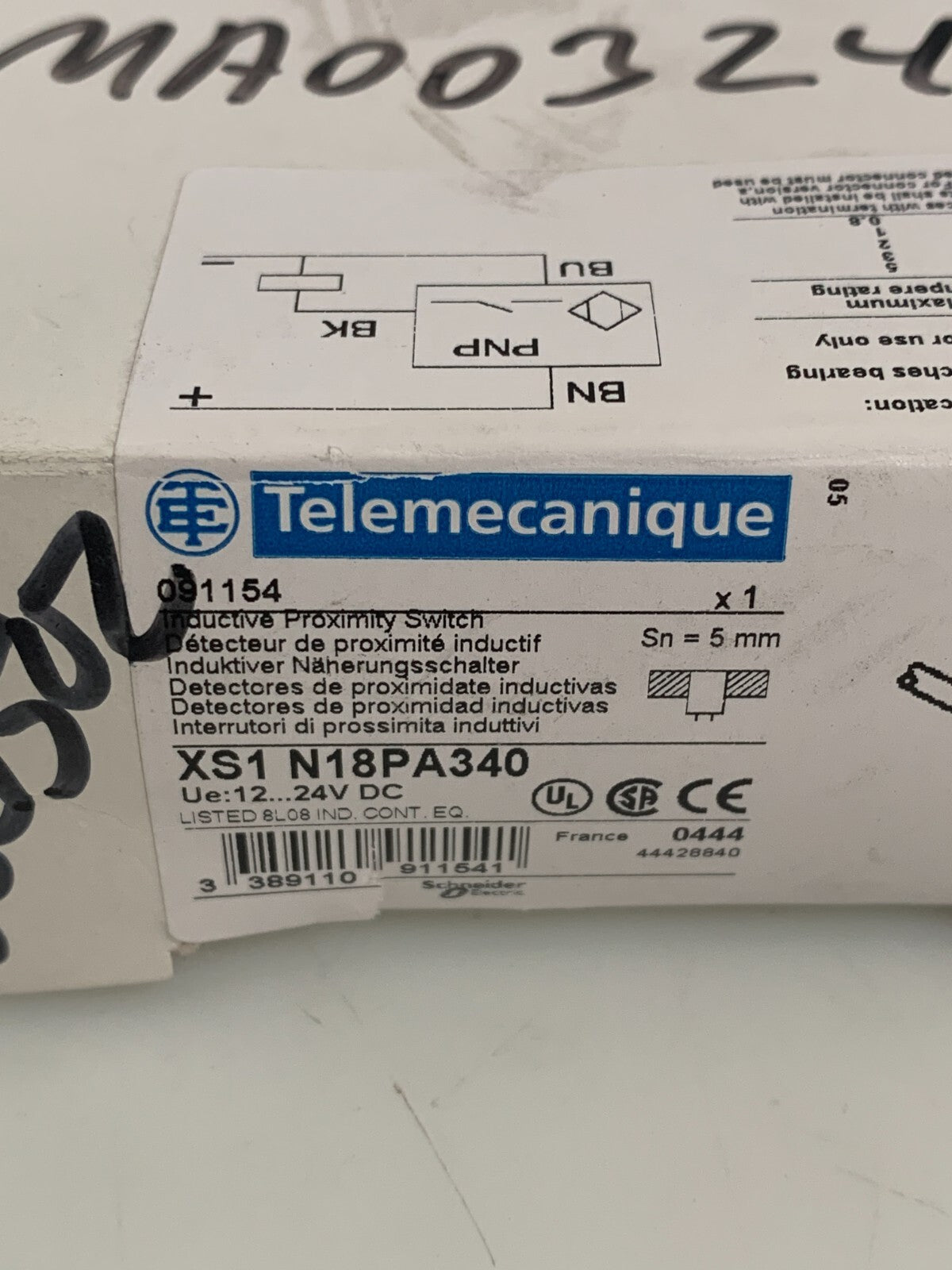 TELEMECANIQUE CONDUCTIVE PROXIMITY SWITCH XS1 N18PA340