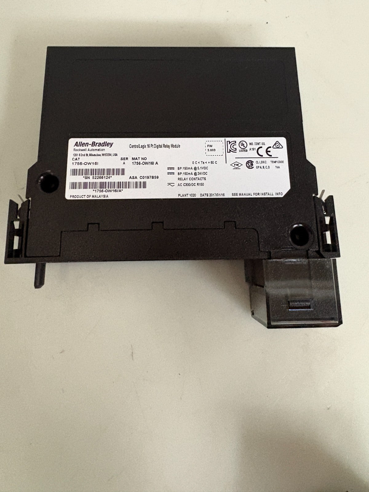 ALLEN BRADLEY CONTROLOGIX 16 PT DIGITAL RELAY MODULE 1756-0W16I A