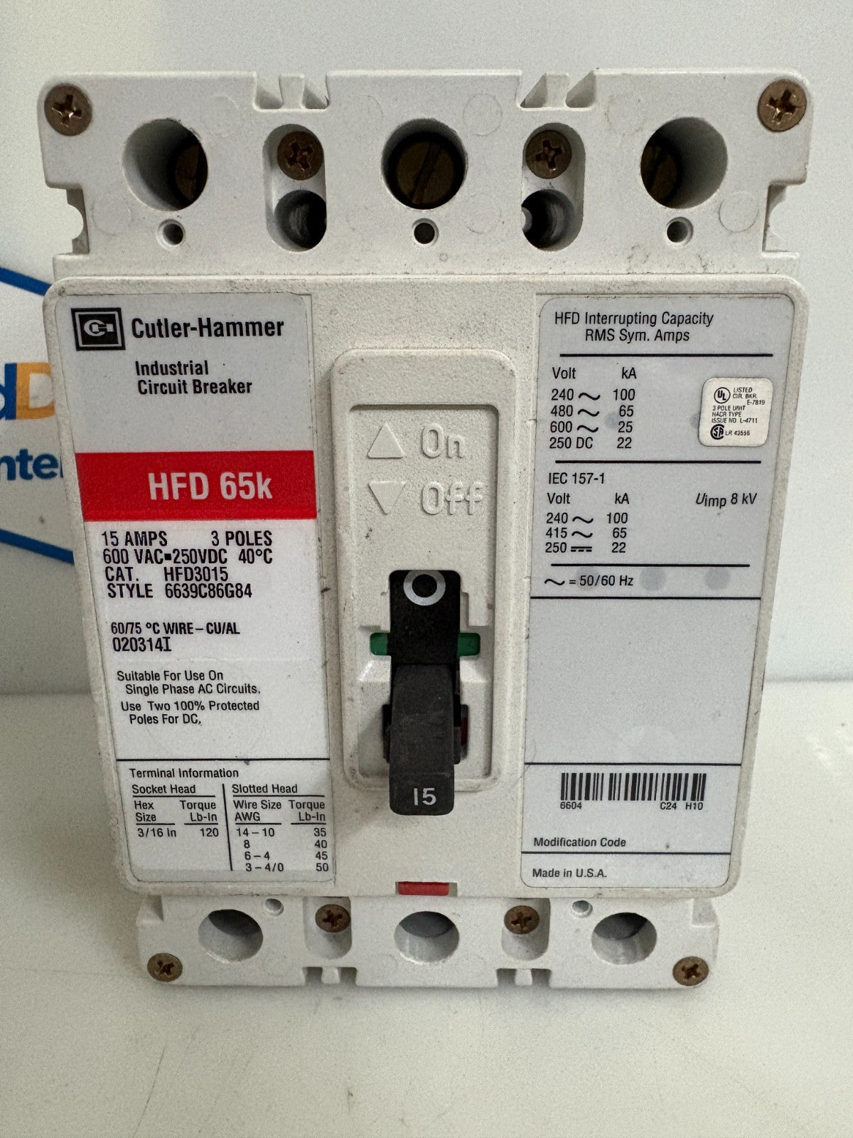 EATON CUTLER HAMMER 15 AMP CIRCUIT BREAKER HFD 65K HFD3015 6639C86G84