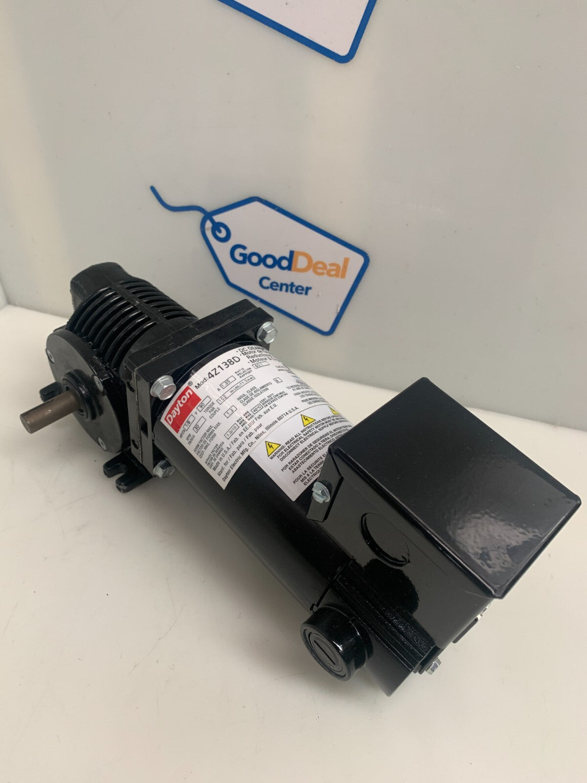 NEW Dayton Gear Motor 1/8 HP 42138D See label photo for specs