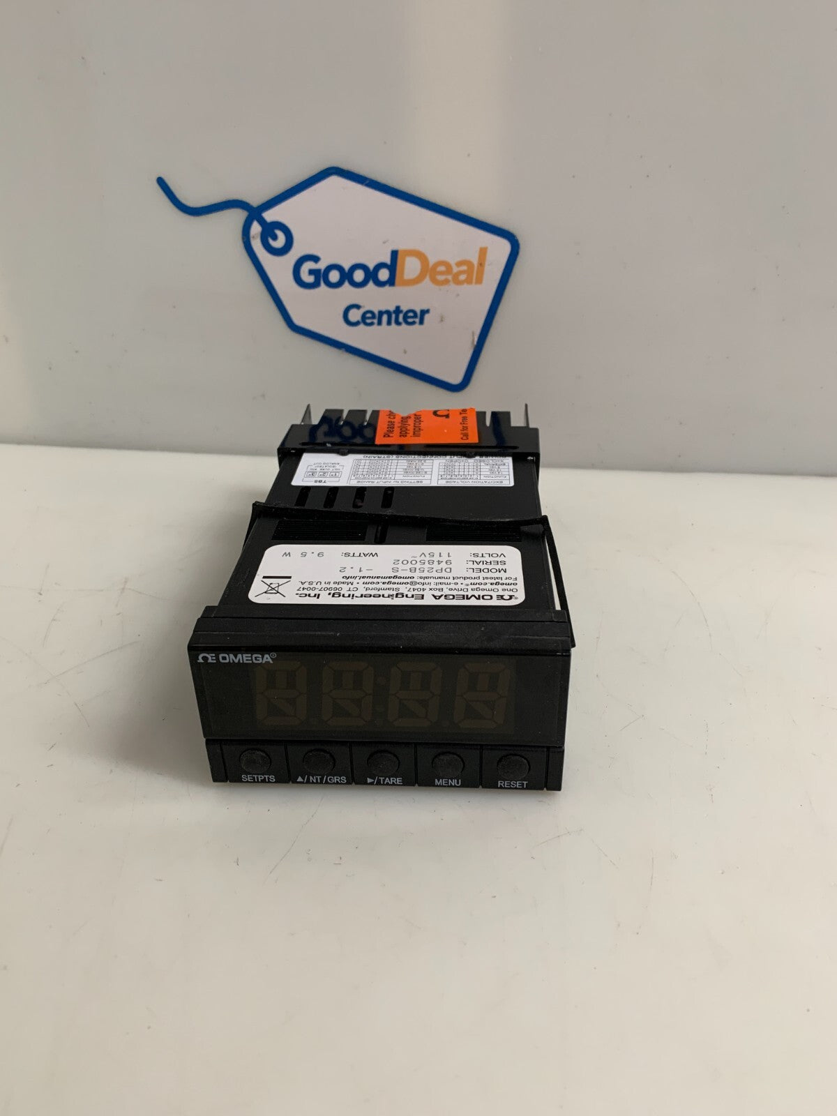 OMEGA STRAIN GAUGE PANEL METER DP25B-S-1.20