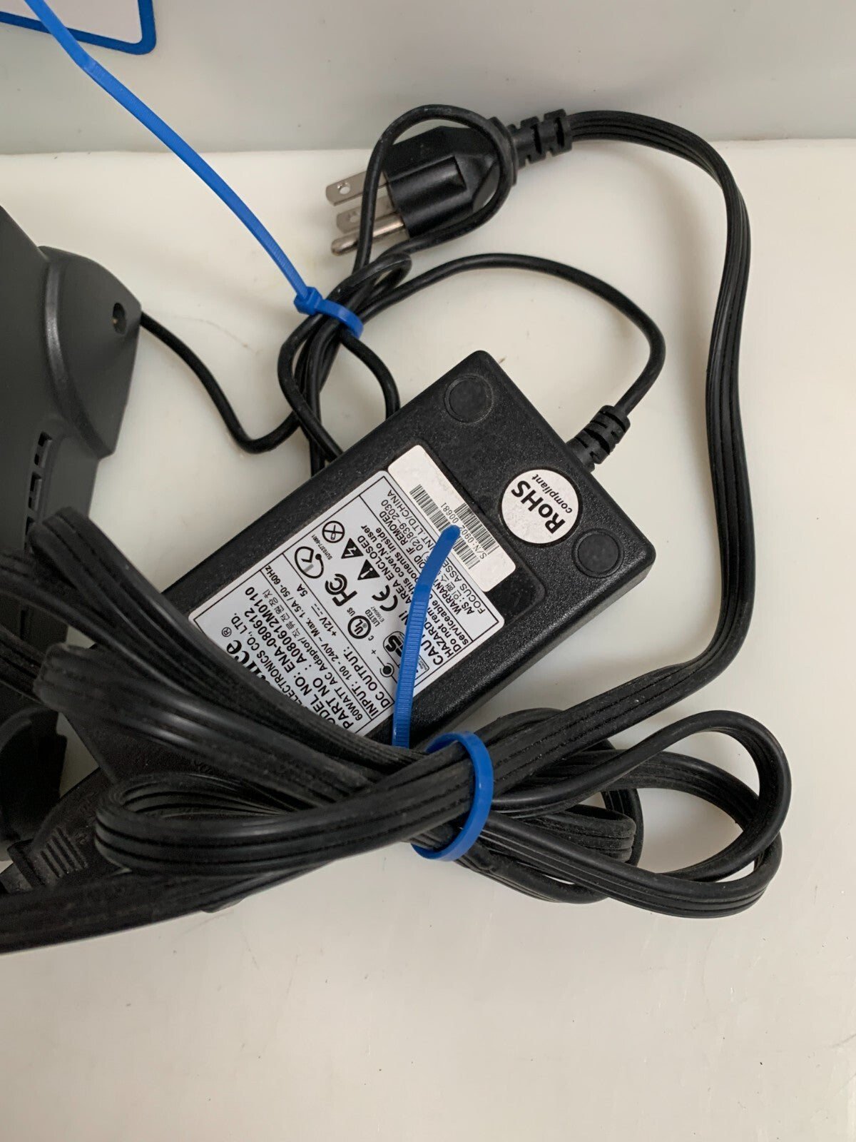 SYMBOL TECH CRADLE CHARGING BASE W/CABLE AND BATTERY  CRD 9000-1001-SR2