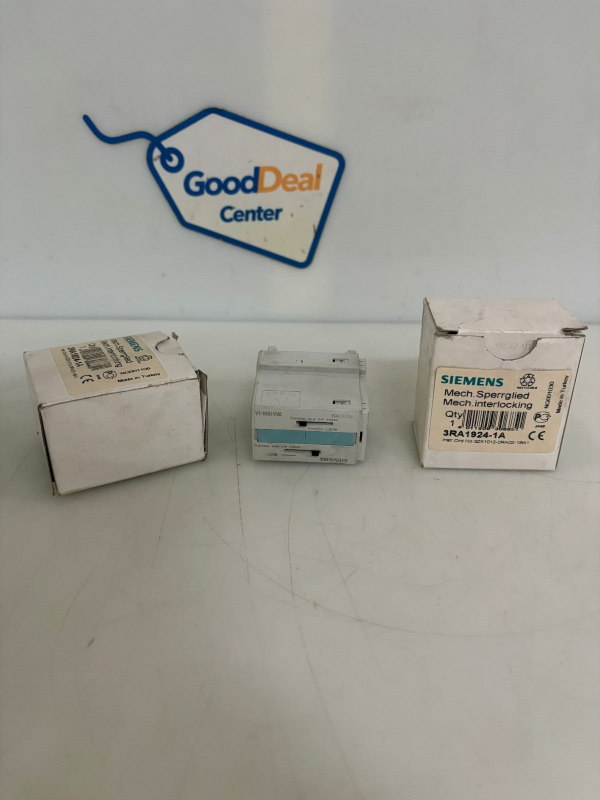 LOT OF 2 SIEMENS MECHANICAL INTERLOCKING 3RD 1924-140