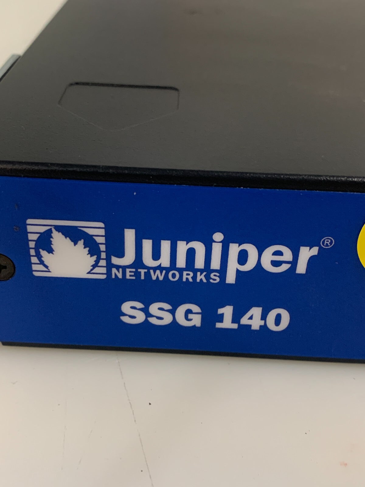 Juniper Networks SSG-140-SH 8 port1
