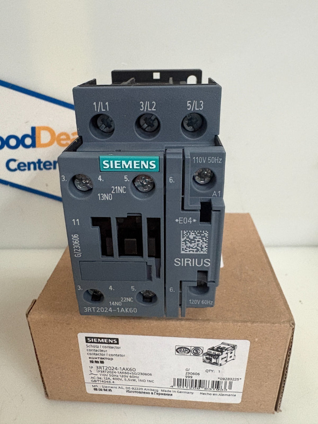LOT OF 3 SIEMENS CONTACTOR 3RT2024-1AK60