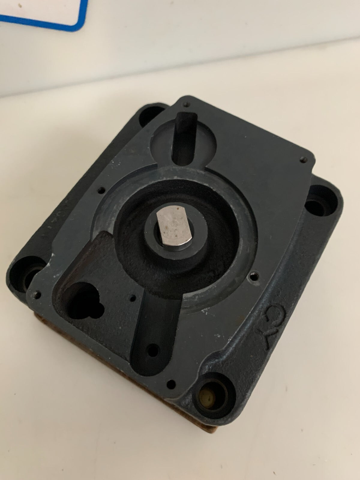 VICKERS MODIFIED VALVE FLOW CONTROL 2300 9803151