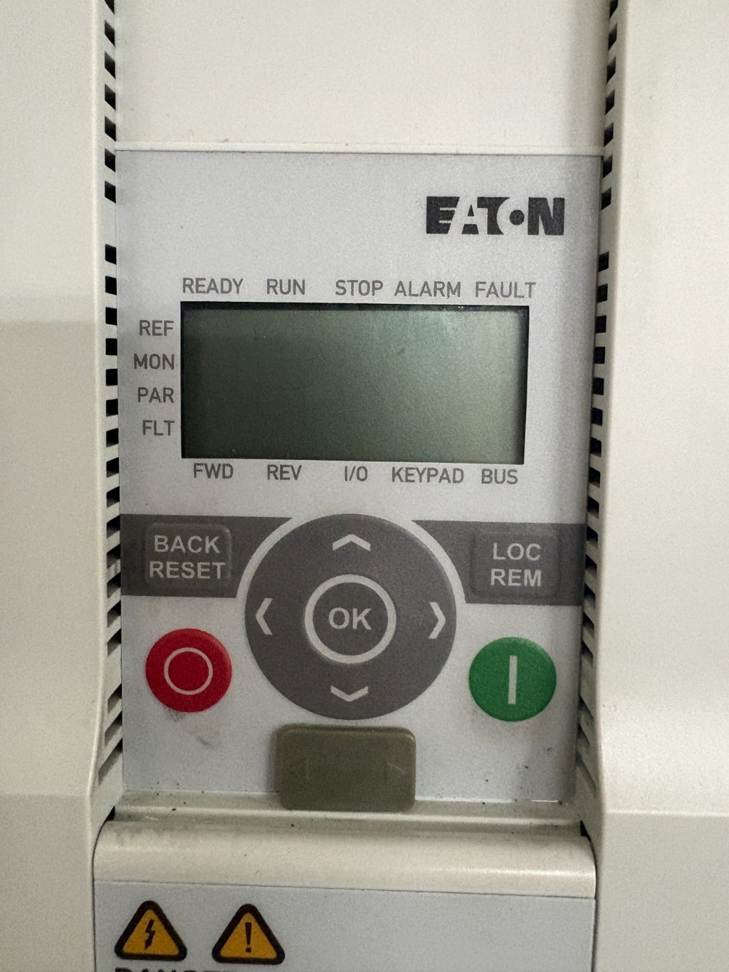 EATON M-MAX SENSORLESS VECTOR ADJUSTABLE FREQUENCY DRIVE MMX35AA1D7N0-0