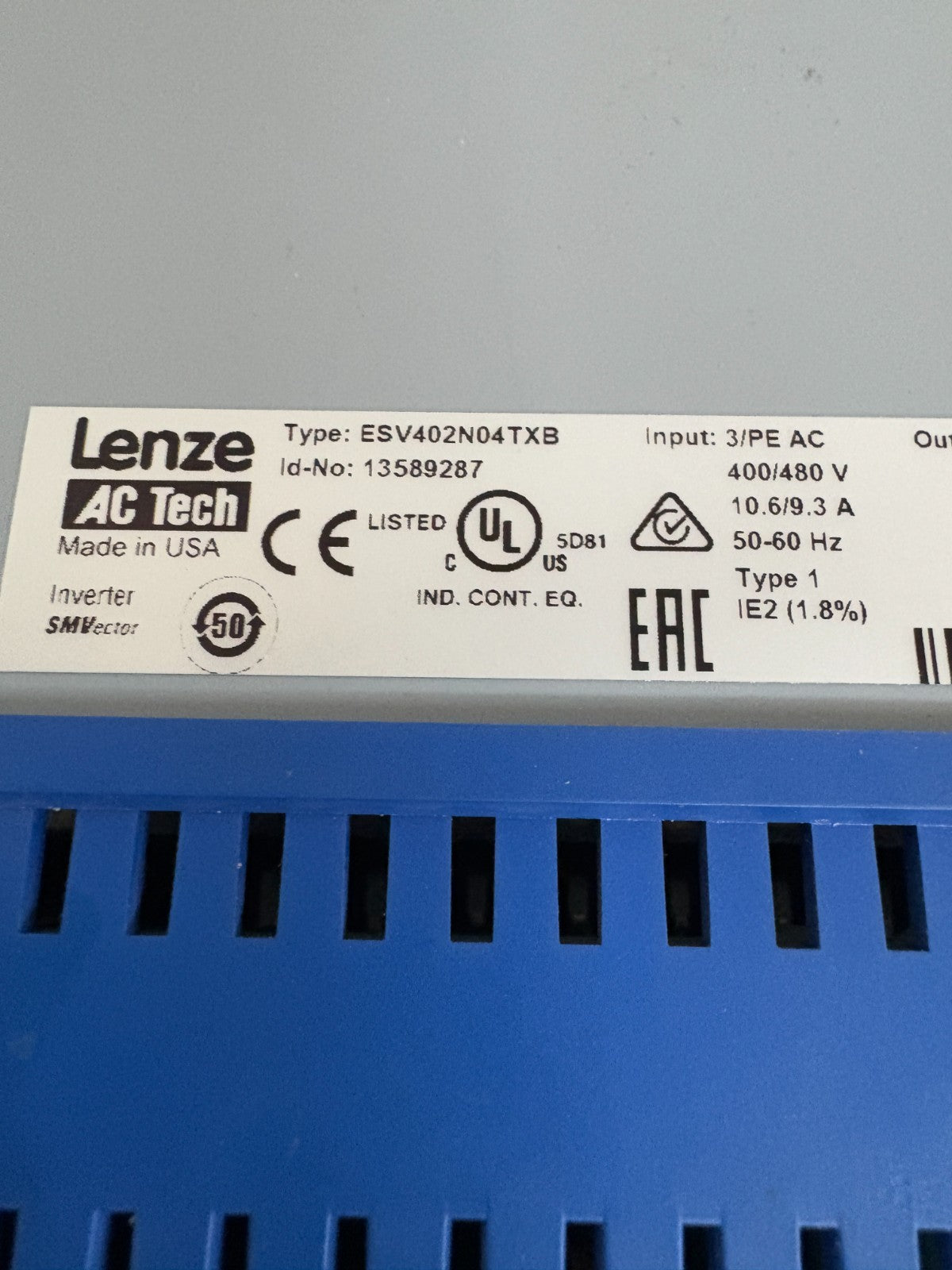 LENZE ACTECH SMVECTOR MOTOR DRIVE ESY402N04TXB4