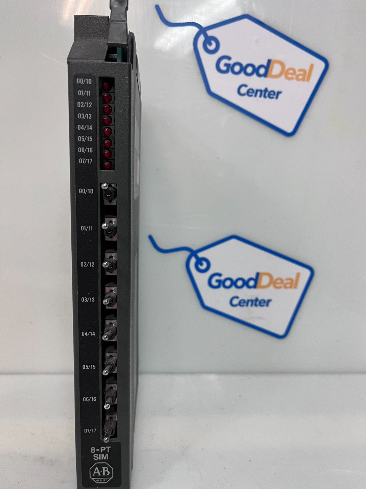 ALLEN-BRADLEY 1771-SIM 8-POINT DISCRETE I/O SIMULATOR MODULE