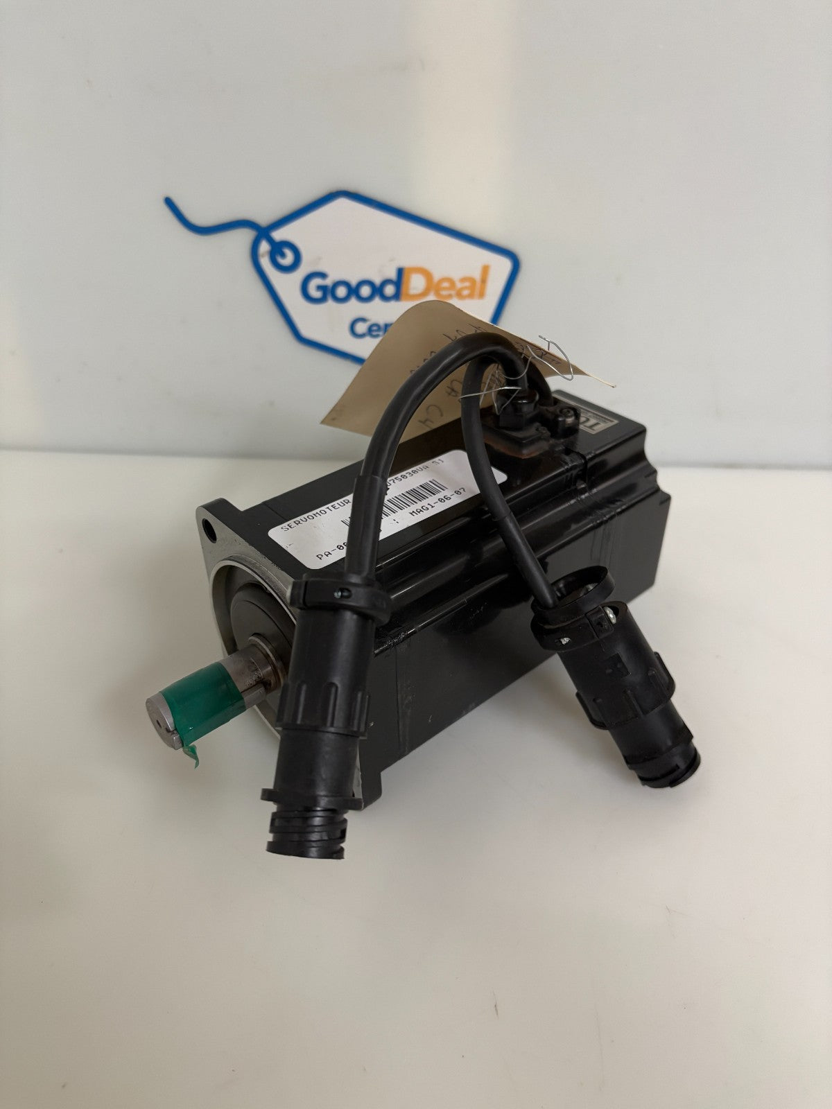 OMRON SERVO MOTOR R88M-U75030VA S1