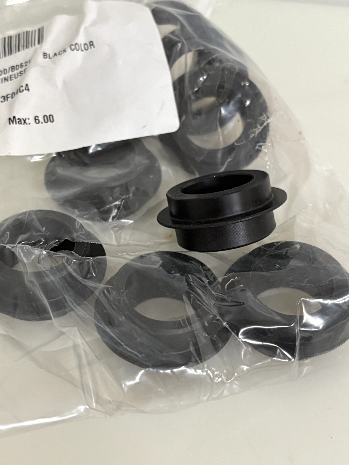 LOT OF 9 STEEN SKINNER ST600 BLACK PLASTIC BUSHING 600/B0624