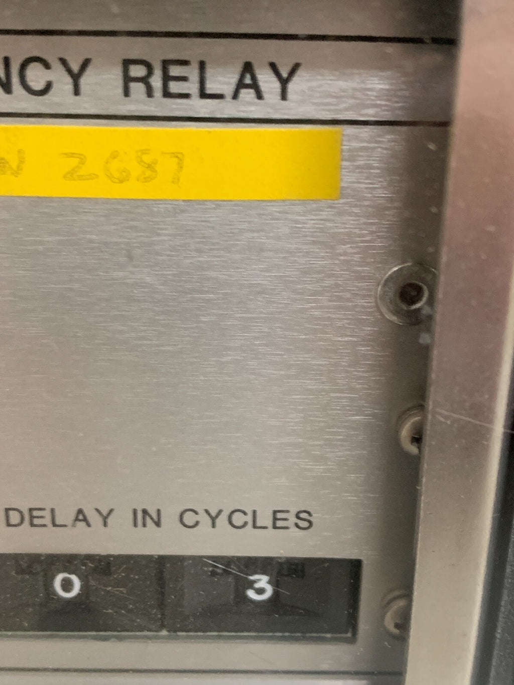 ABB FREQUENCY RELAY TYPE 81 422B1275 NEW IN BOX