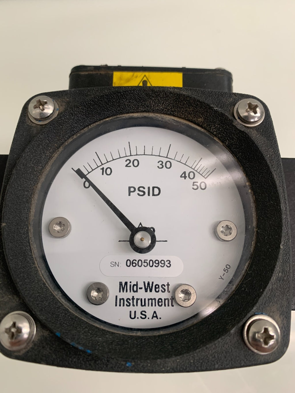 MIDWEST INSTRUMENT  0-50  3000PSI  Pressure Gauge   140AA-00-0(AA)