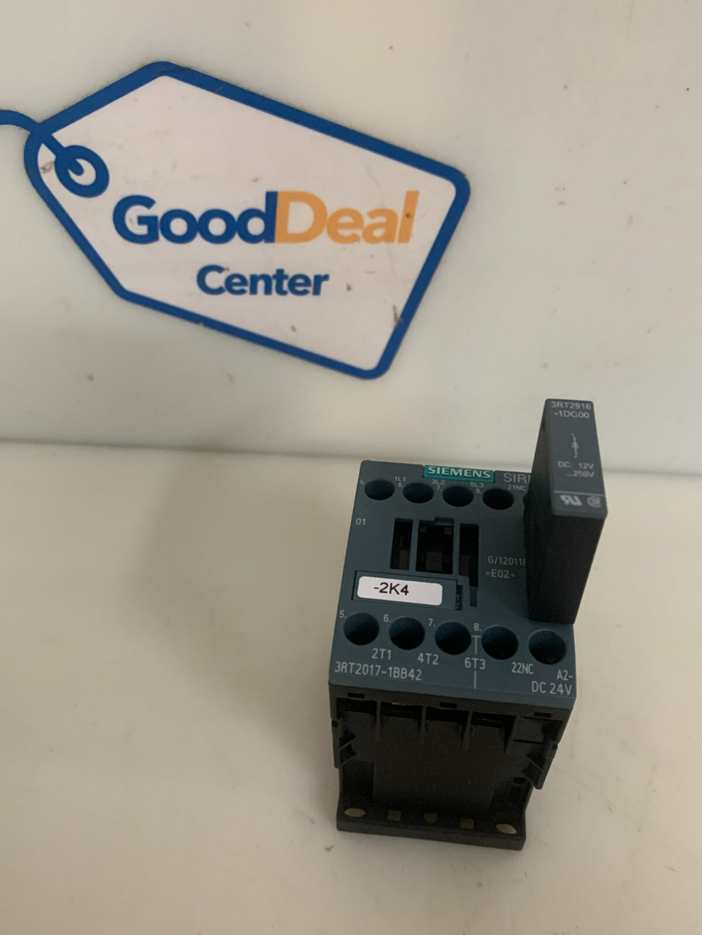 SIEMENS SIRIUS CONTACTOR 3RT2017-1BB42 W/3RT2916-1D600