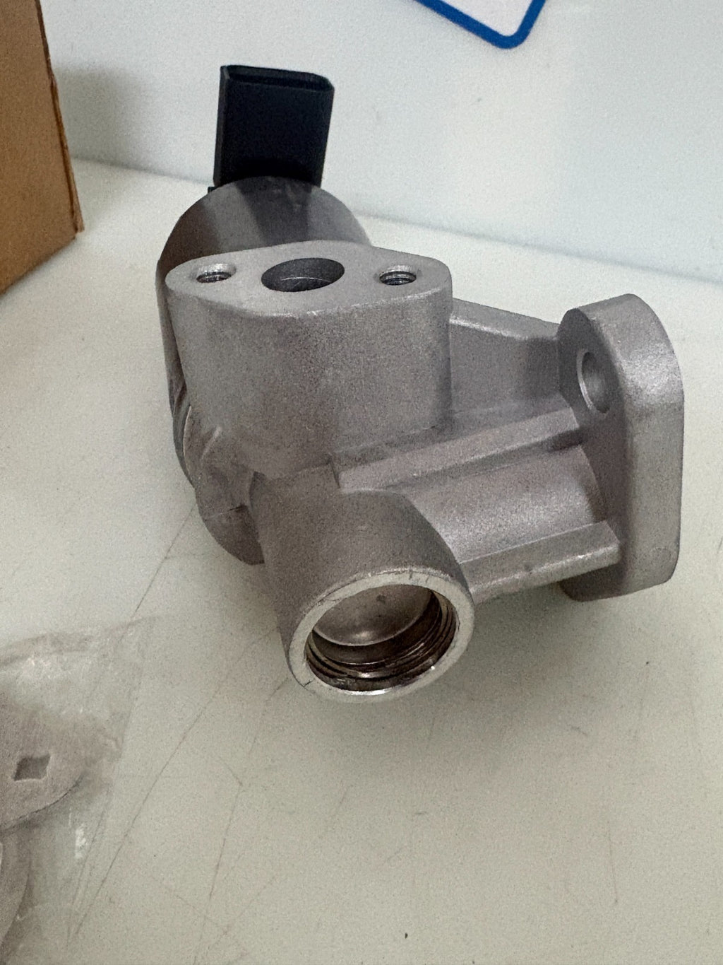 DORMAN (EGR VALVE) EXHAUST GNS RECIRCULATION 911-1253