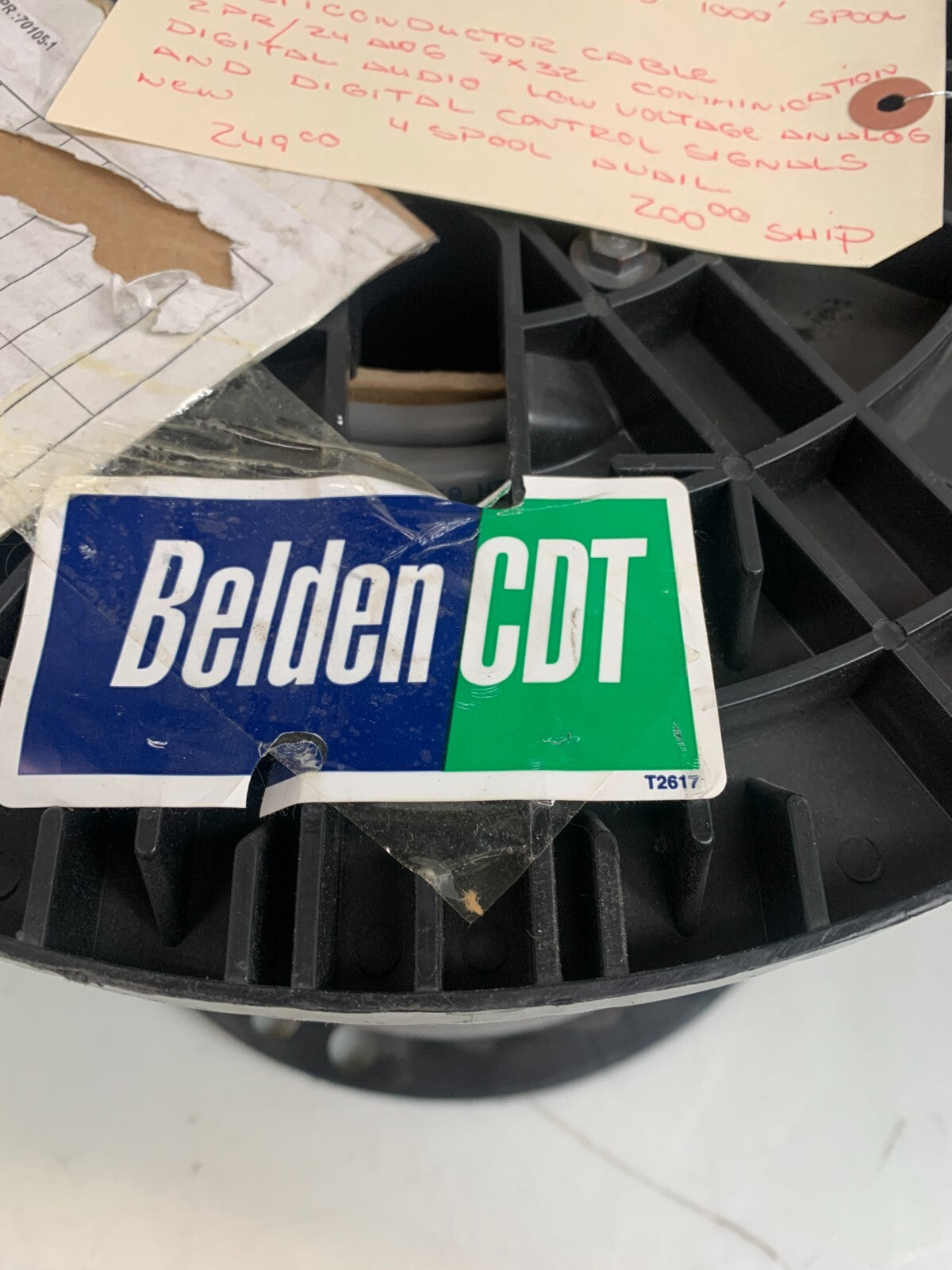 BELDEN 8162 Multiconductor Cable Digital Audio Low Volt. Analog & Control Signal1