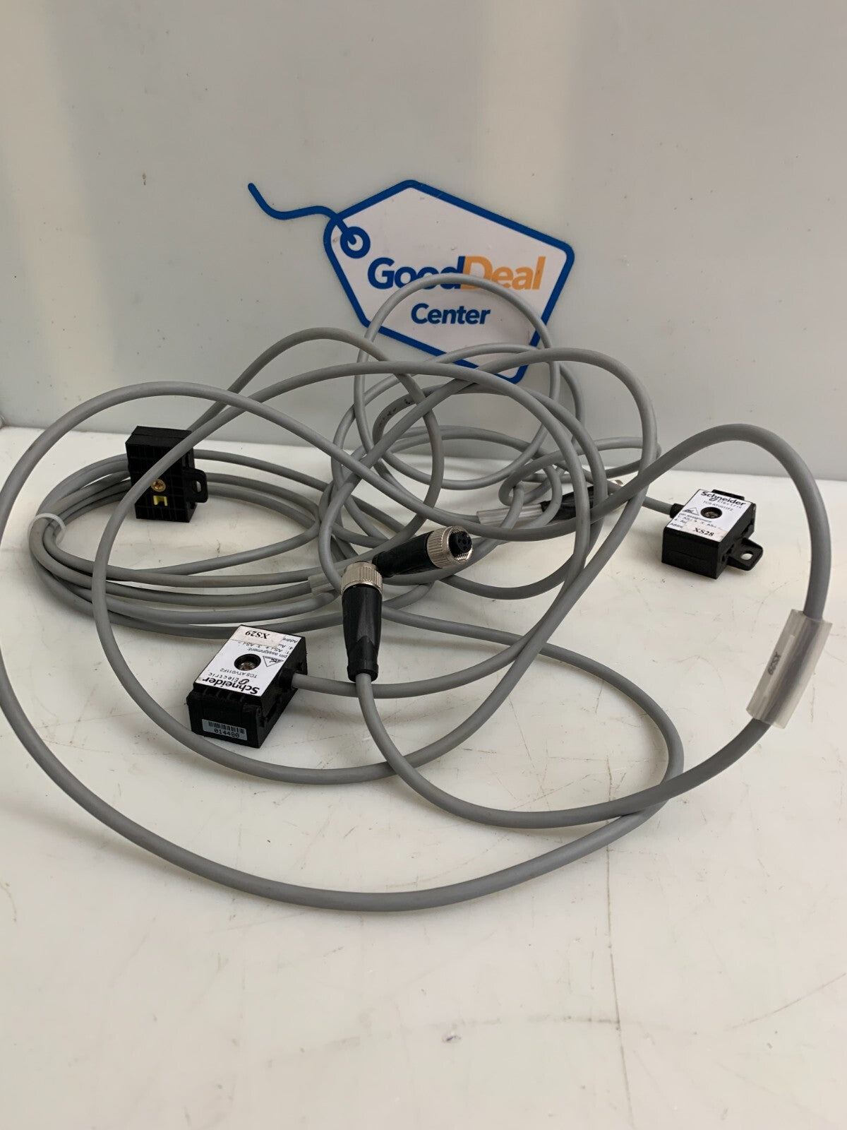 SCHNEIDER ELECTRIC / Modicom  TCSATV011F2   Tap-Off   (Lot of 3)