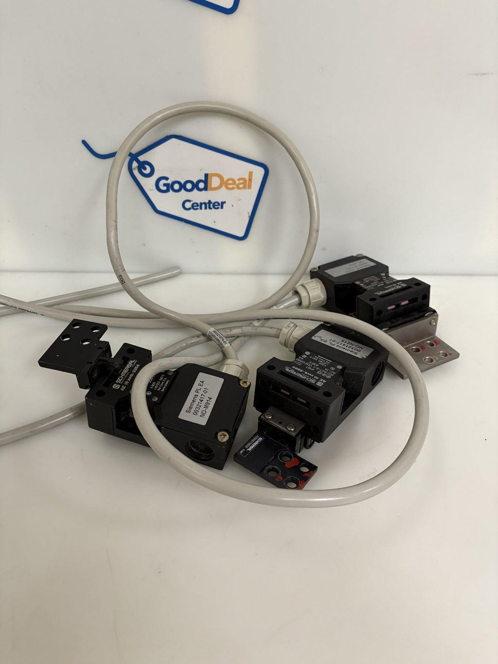 LOT OF 3 SCHMERSAL SAFETY SWITCH AZ 16 ZVRK - 2254 SIEMENS 00321417-01