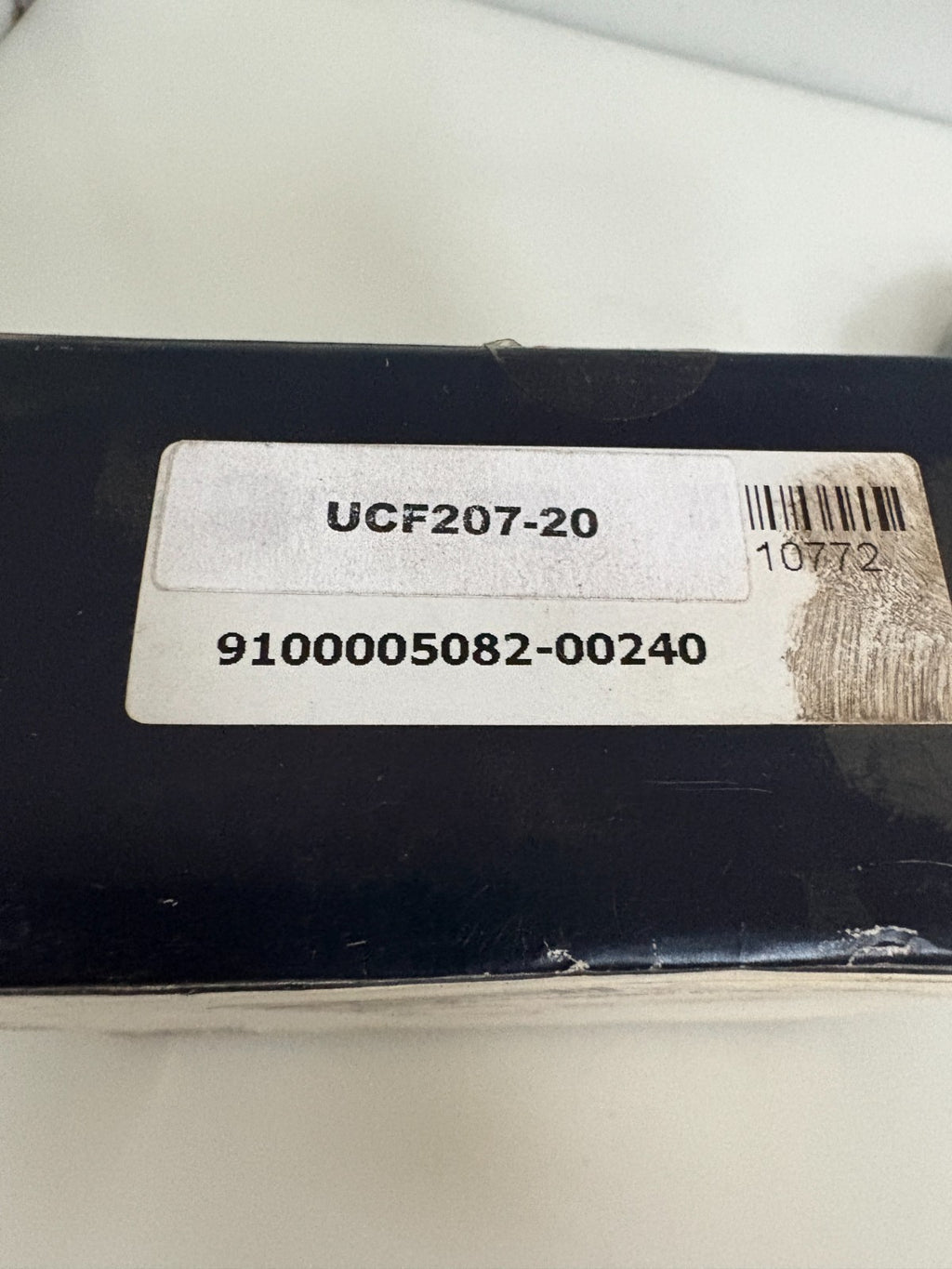 FYH BEARING SQUARE FLANGED MOUNTED BEARING UCF207-20