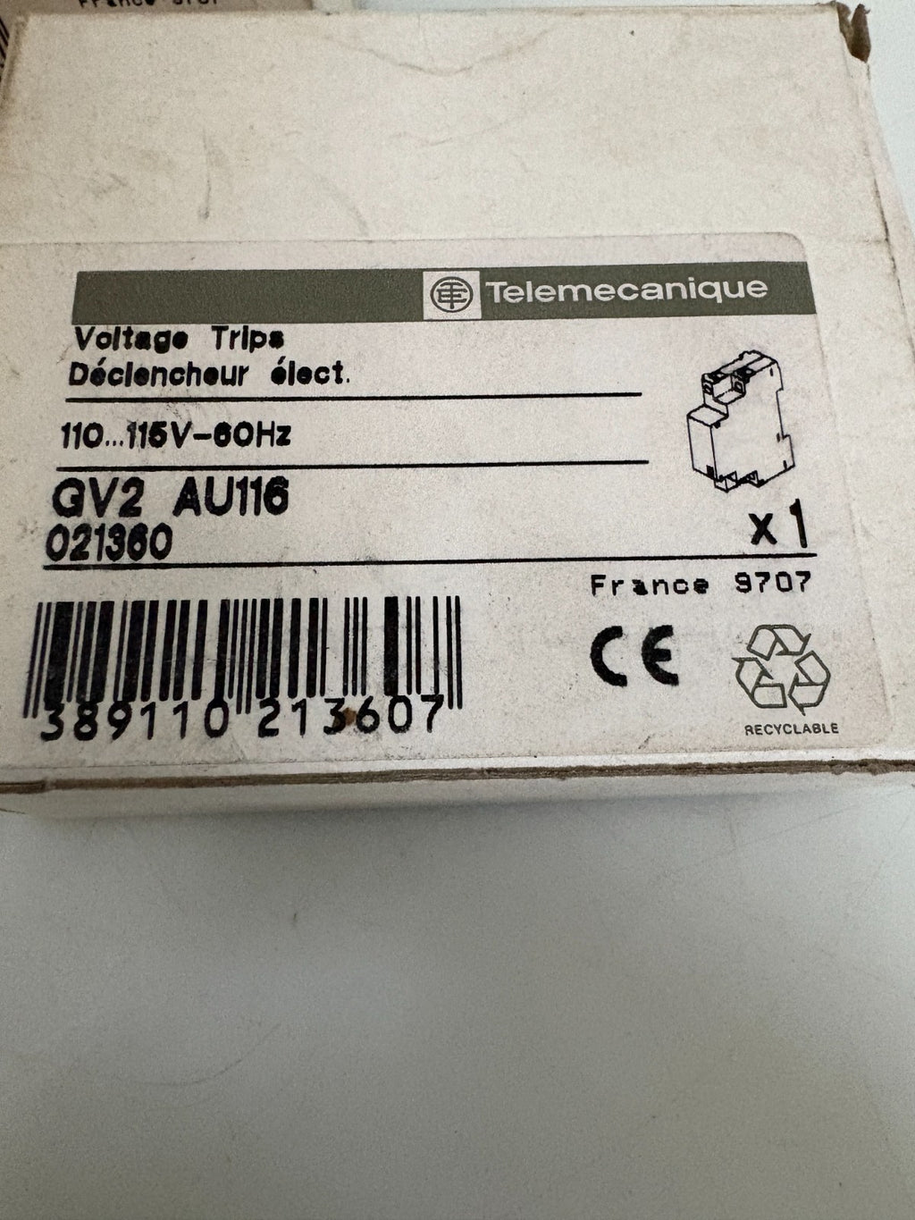 LOT OF 4 TELEMECANIQUE VOLTAGE TRIPS MODULE GV2 AU1163