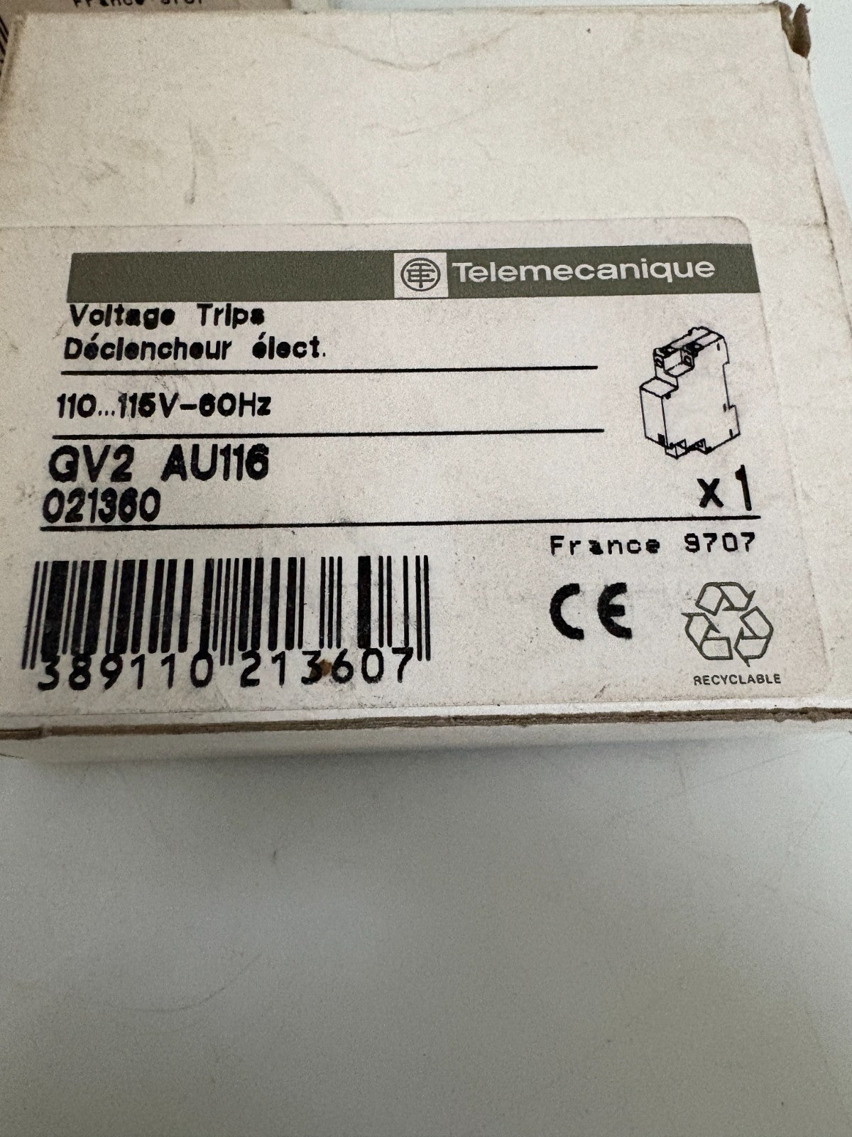 LOT OF 4 TELEMECANIQUE VOLTAGE TRIPS MODULE GV2 AU1163
