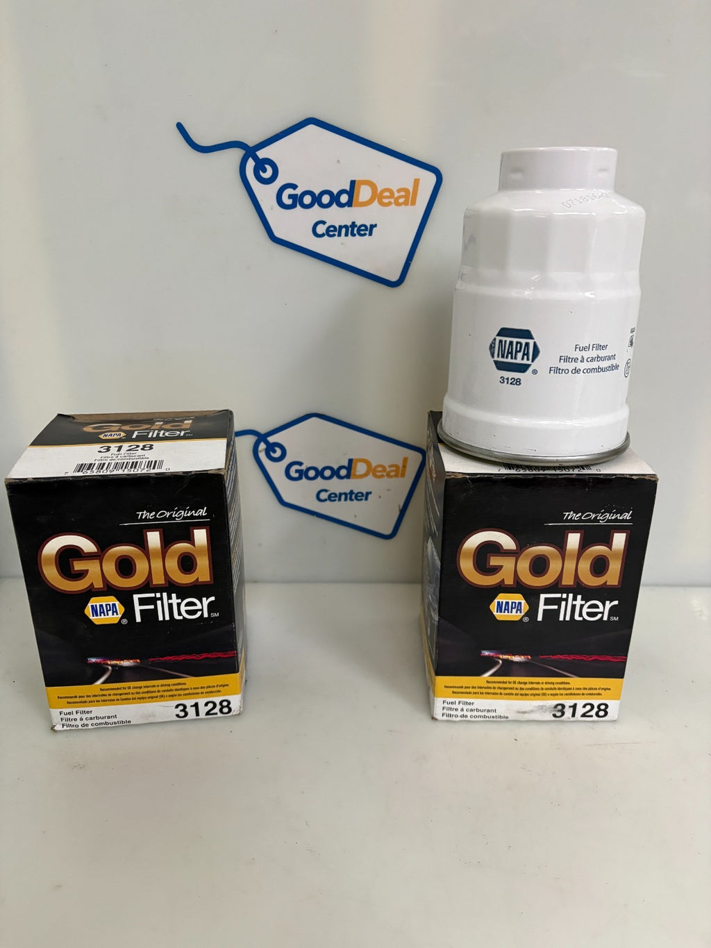 LOT OF 2 NAPA GOLD FUEL FILTER #3128