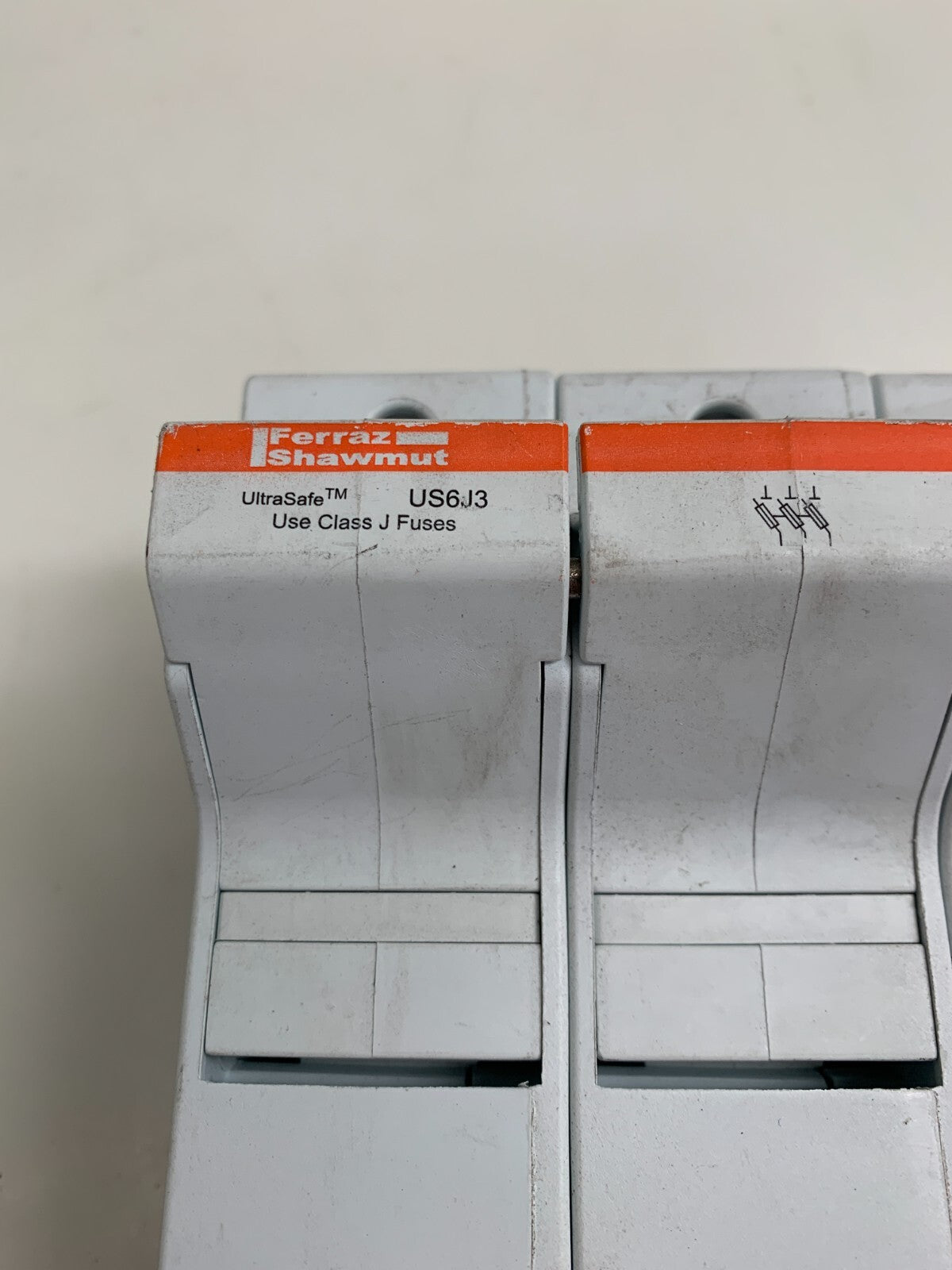 FERRAZ SHAWMUT   UltraSafe Fuse Holder   US6J3