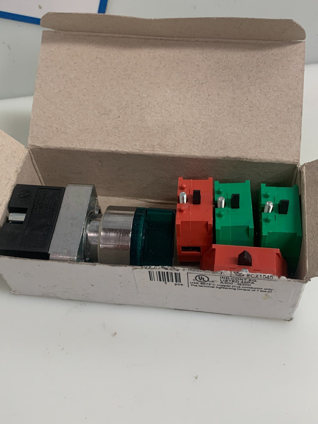 LOT OF 2  AUTOMATION DIRECT GCX1262-120L SENSOR SWITCH1