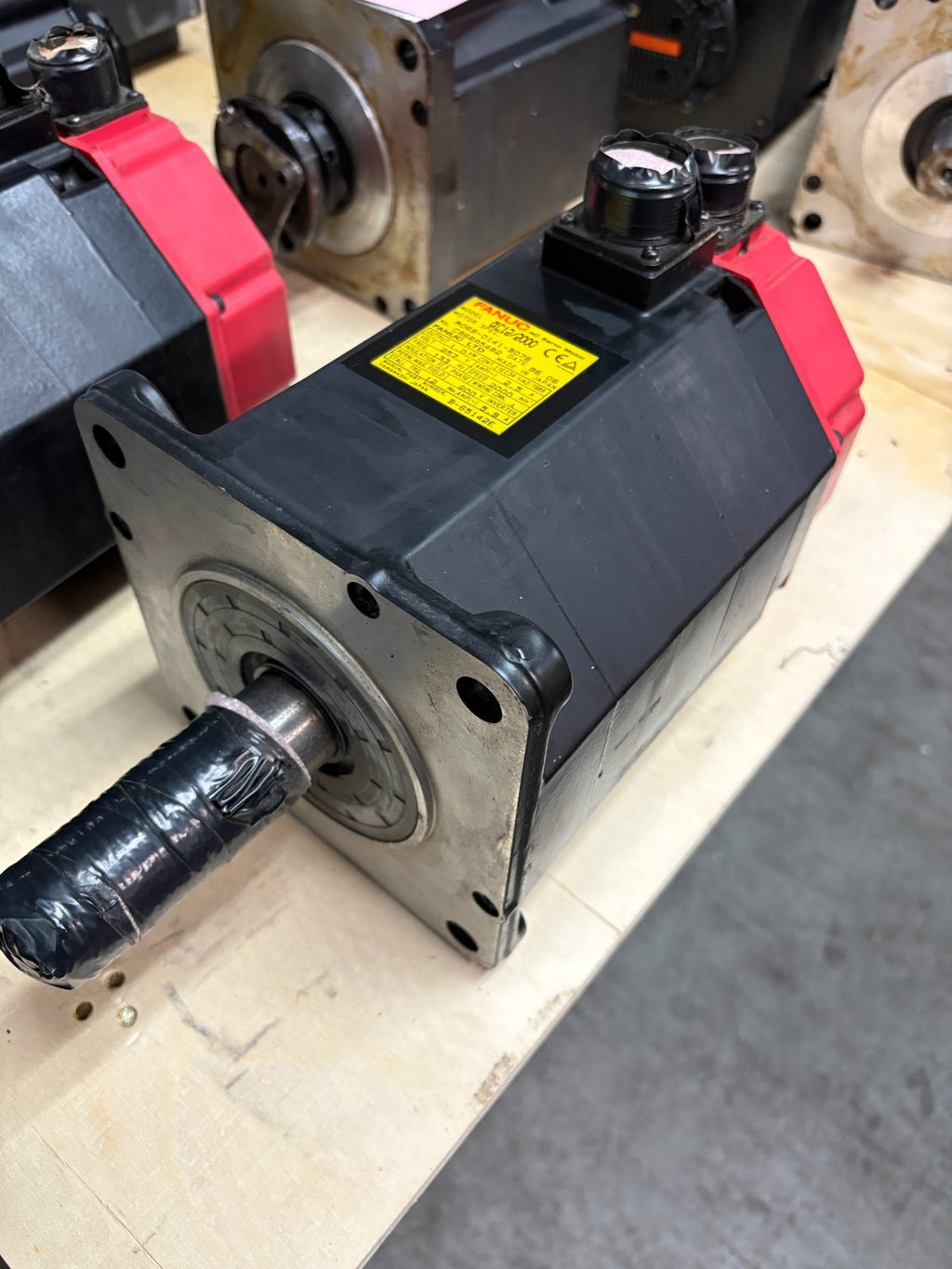 GE FANUC SERVO MOTOR C12/2000 A06B-0141-B078