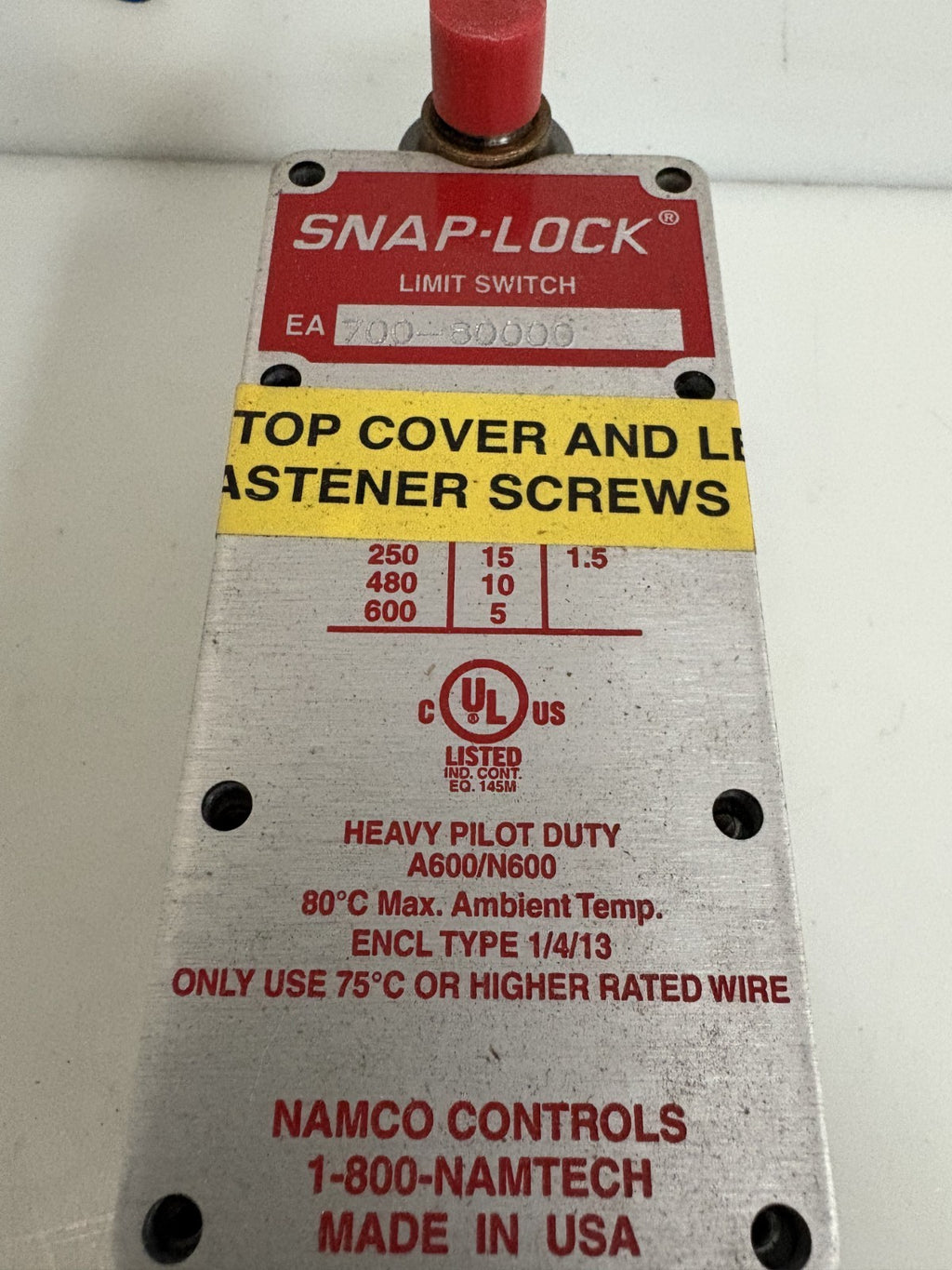 NAMCO SNAP LOCK LIMIT SWITCH EA 700-8000