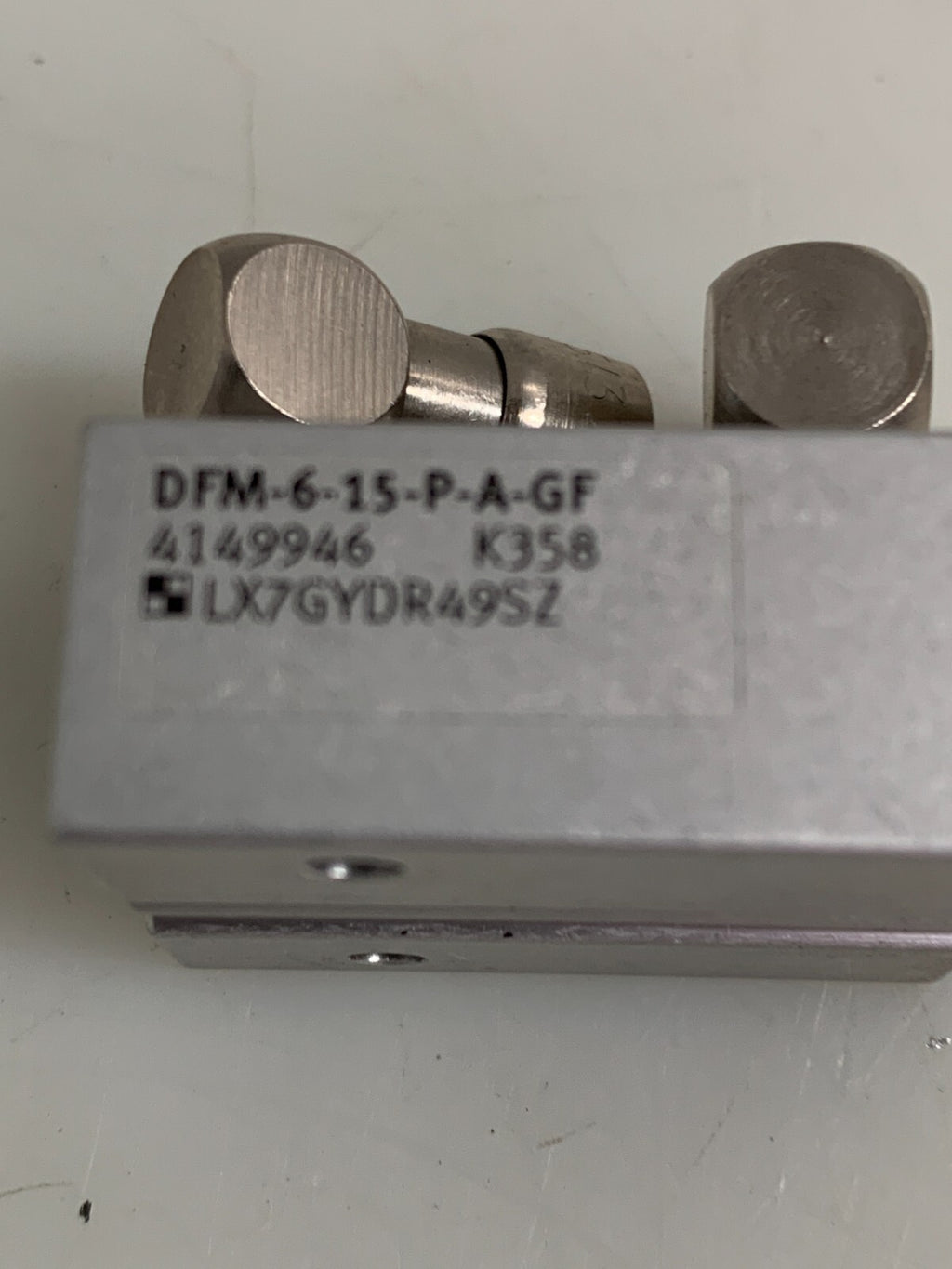 FESTO GUIDED ACTUATOR DFM-6-15-P-A-GF 4149946 NEVER USED W/ FITTING