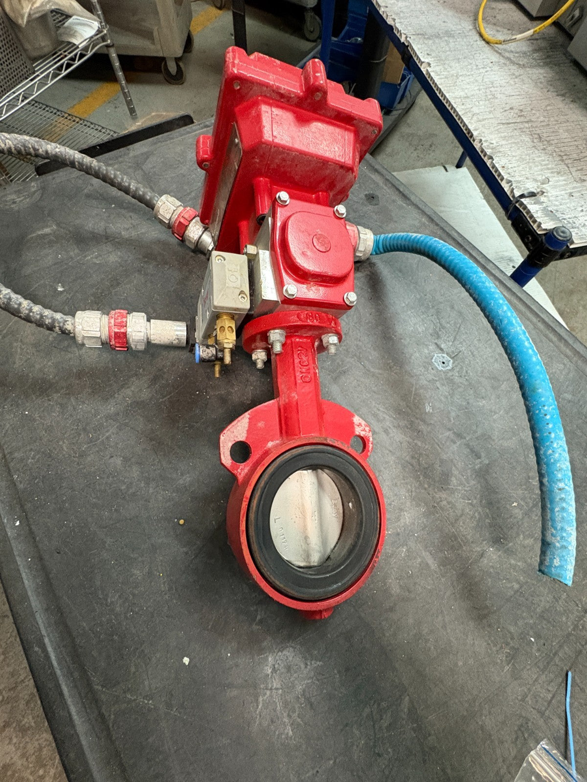 BRAY 3" BUTTERFLY VALVE W/EXPLOSION PROOF CONTROL STATUS MONITOR AND SOLENOID