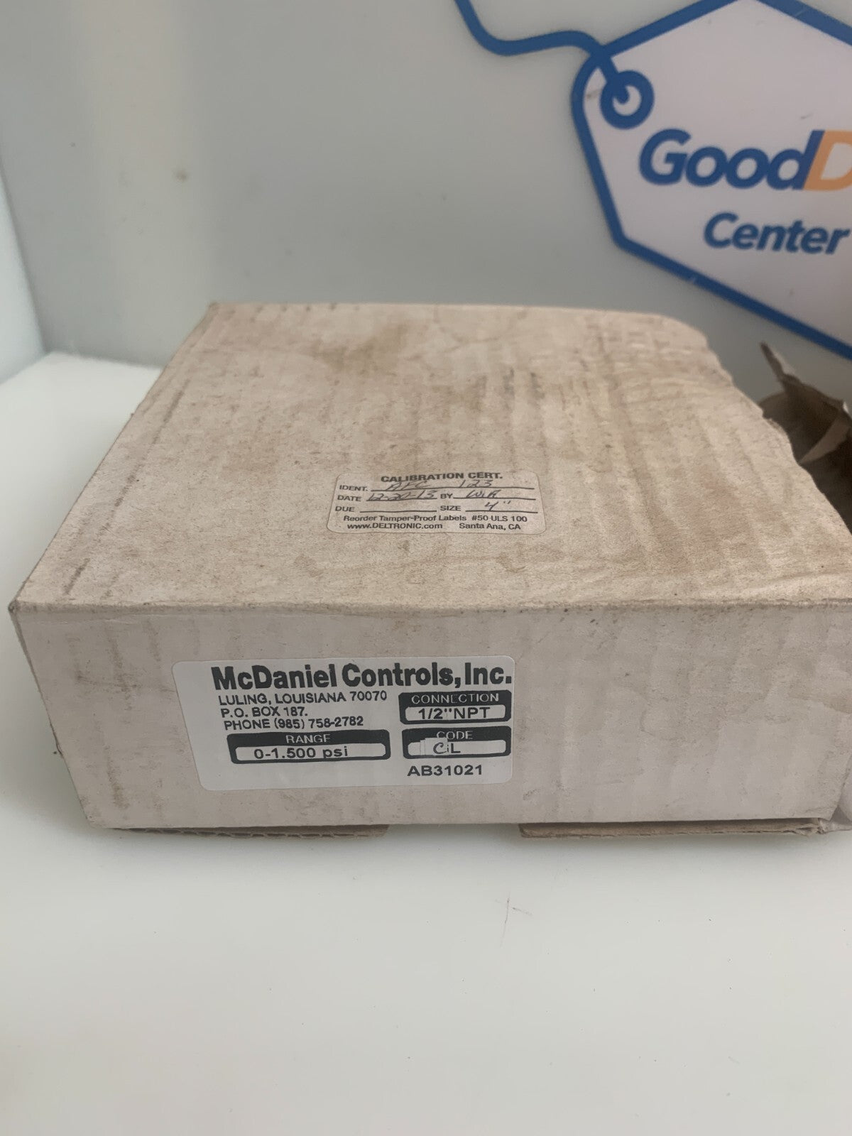 MCDANIEL CONTROLS  1/2''NPT 0-1.500 psi  Gauge Tube & Socket   AB310212