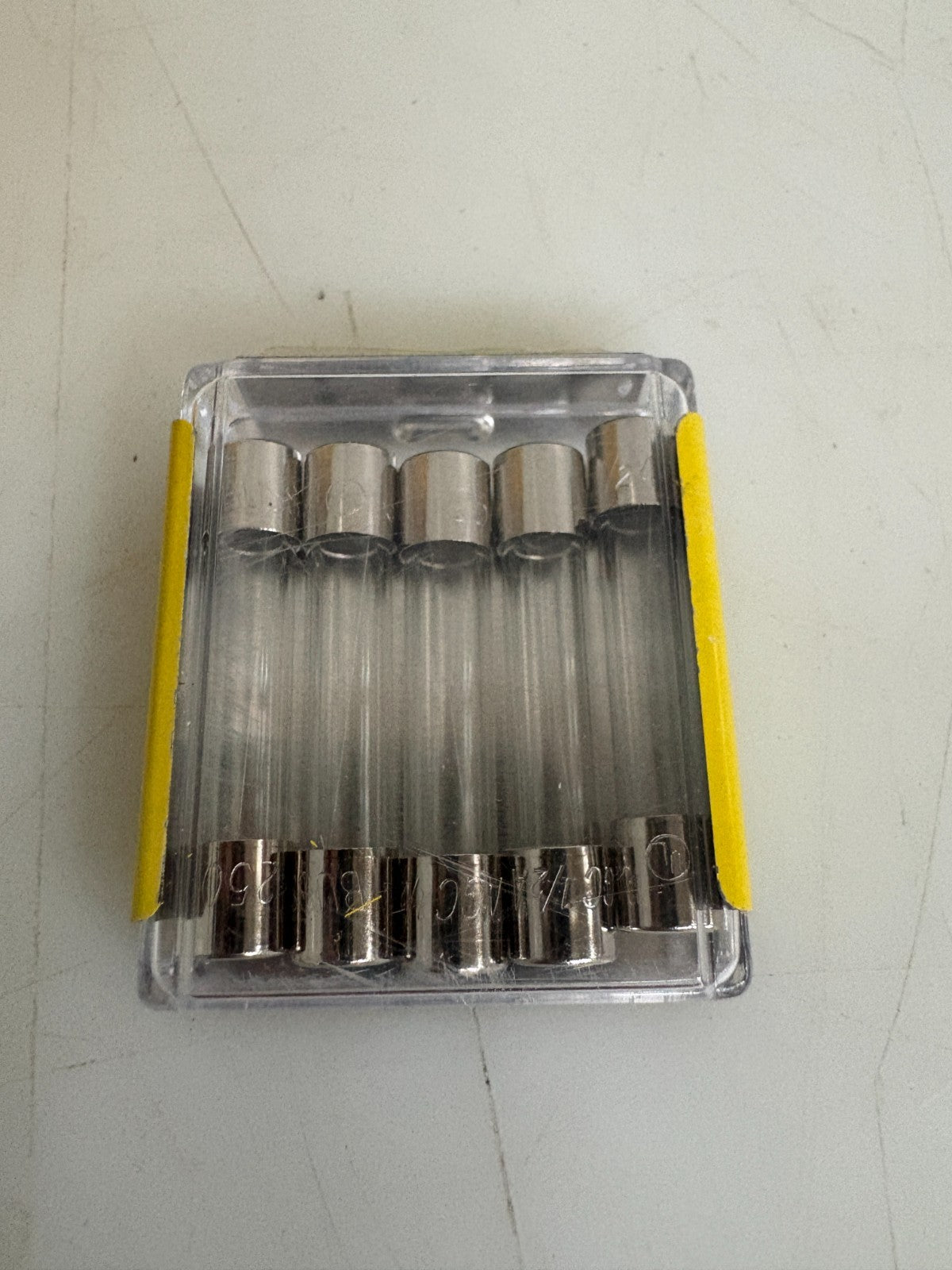 LOT OF 50 EATON BUSSMAN AGC-1/2-R FUSE1