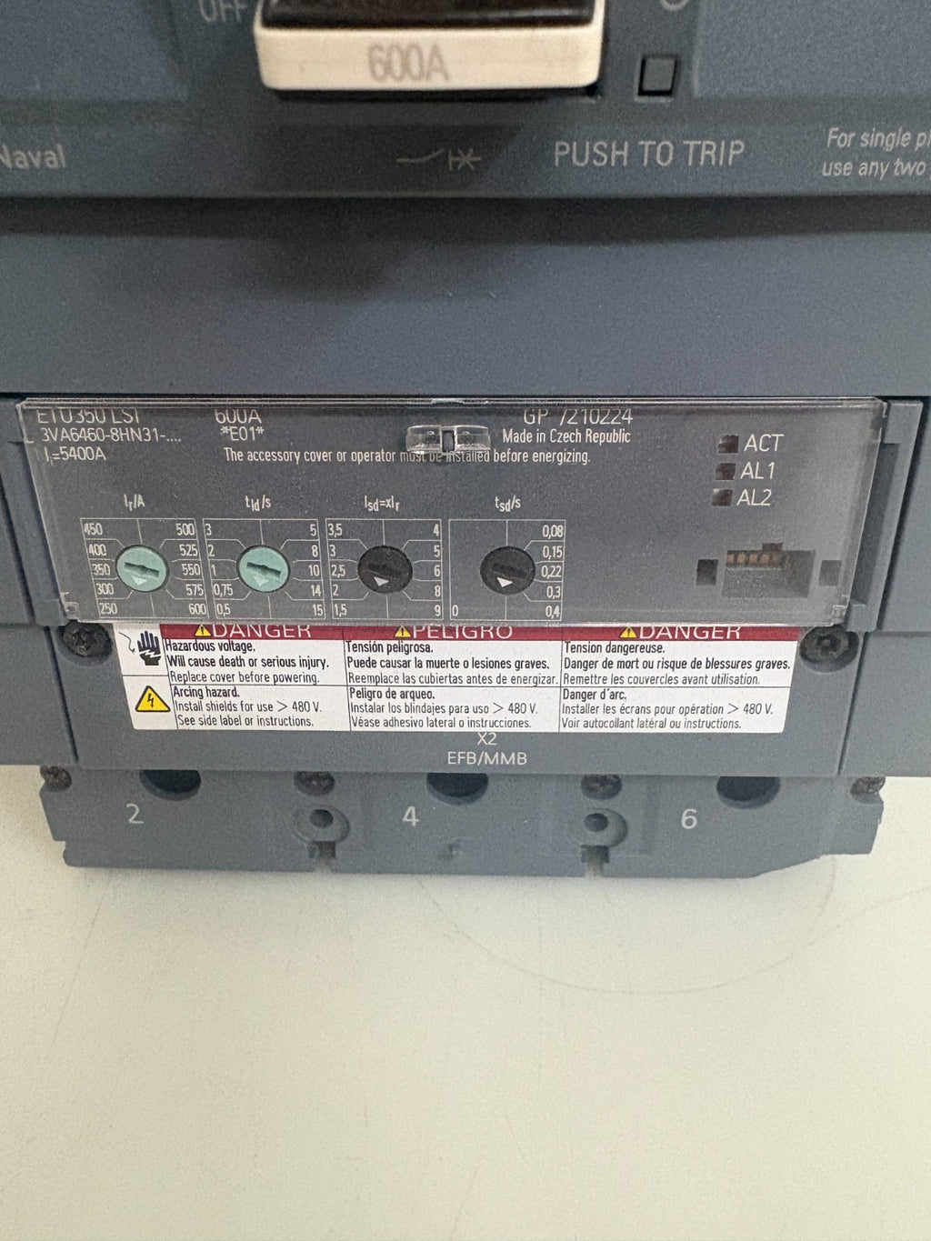SIEMENS 600 AMP CIRCUIT BREAKER 3VA6 LLAE ETU350LSI 3VA6460-8HN31-5400A3