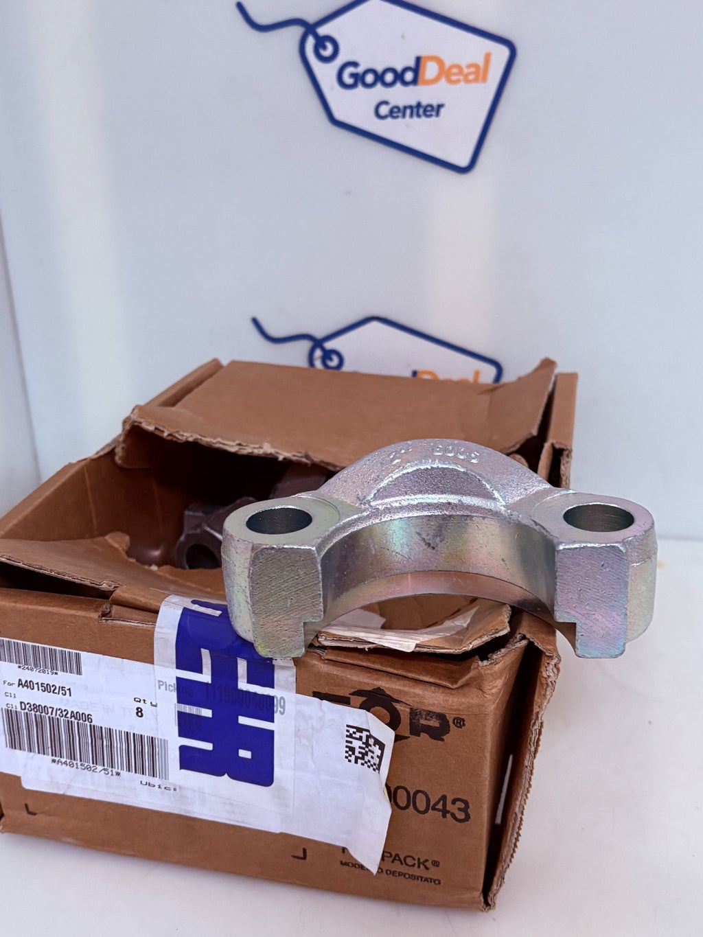LOT OF 8 F.O.R. 2" SPLIT FLANGE A 401502-51 #60060