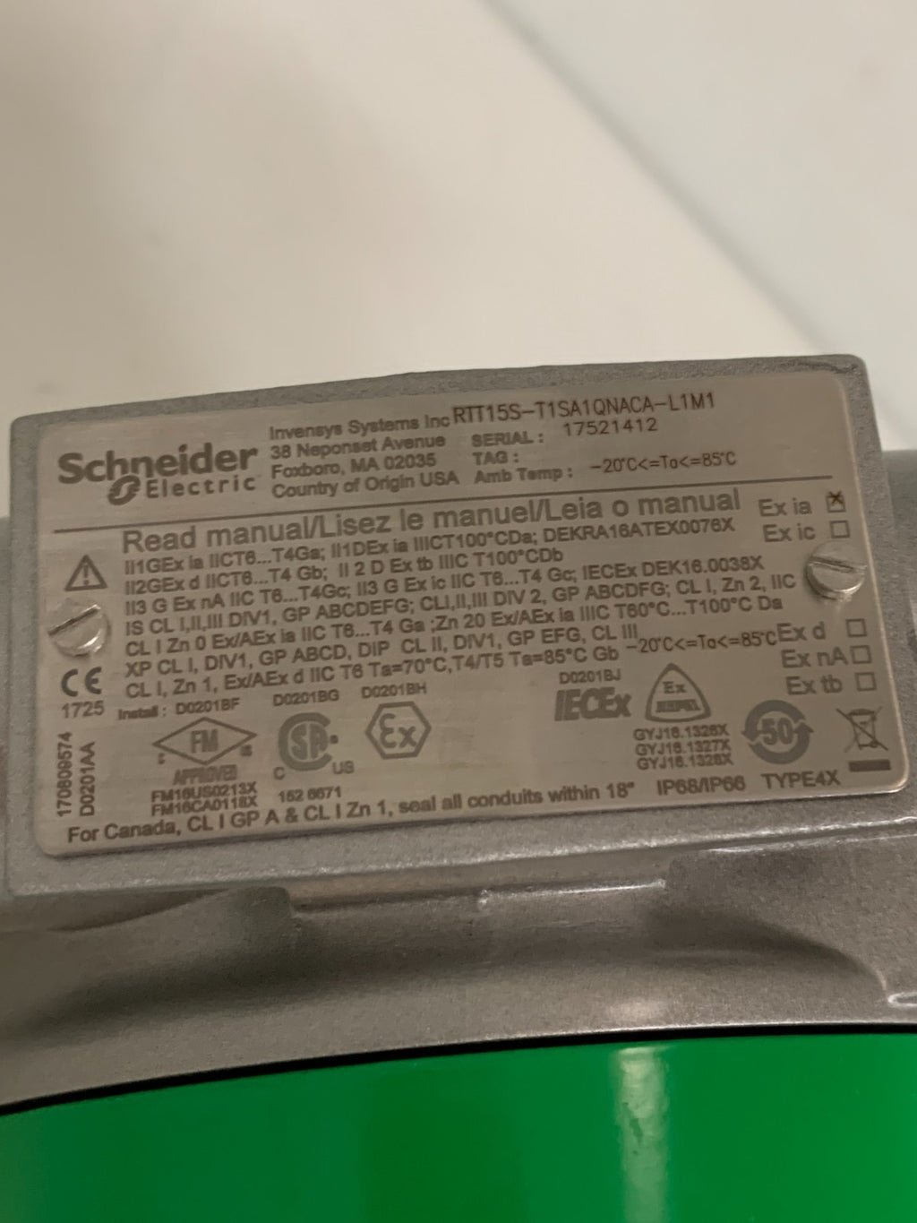 SCHNEIDER TEMPERATURE TRANSMITTER RTT15S-T1SA1QNACA-L1M1