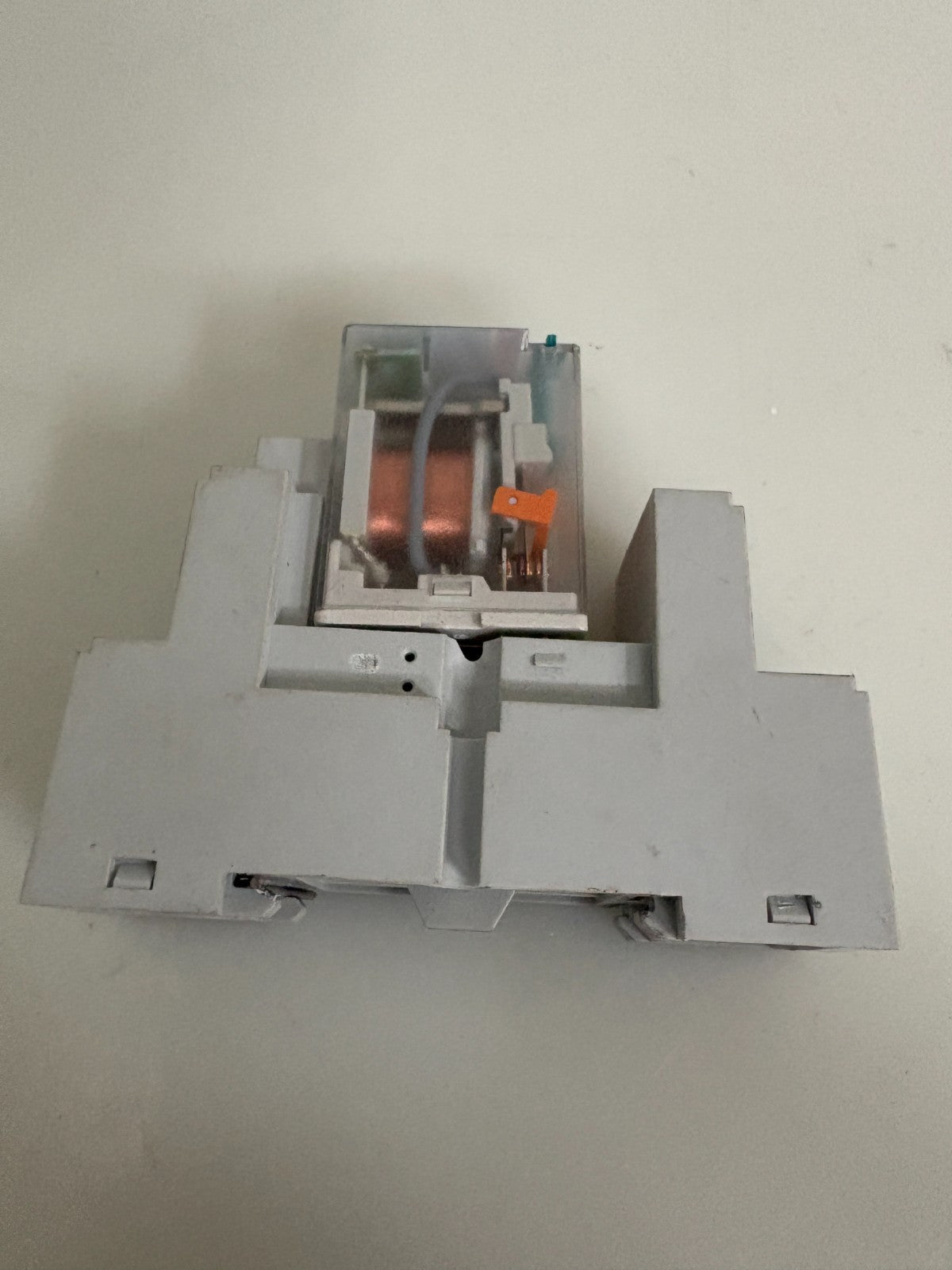 ABB RELAY MODULE CR-M024 DC2L W/ABB CR-M4SS BASE AND CR P/M22 PROTECTIVE MODULE