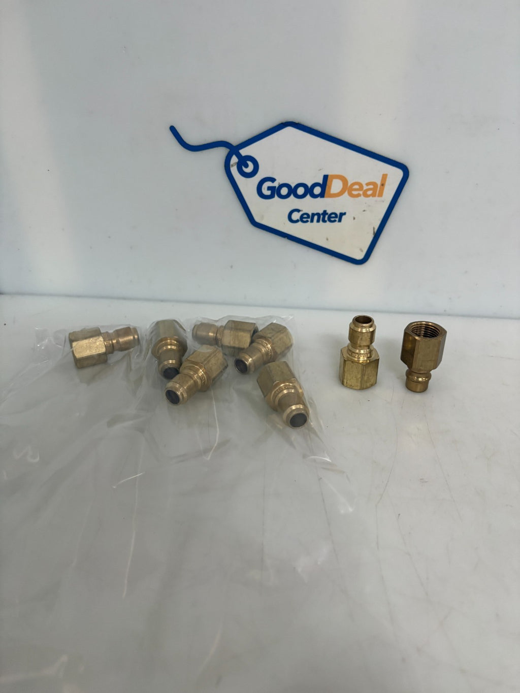 LOT OF 8 HANSEN BRASS 3/8 MALE QUICK CONNECT PLUG B3/T210