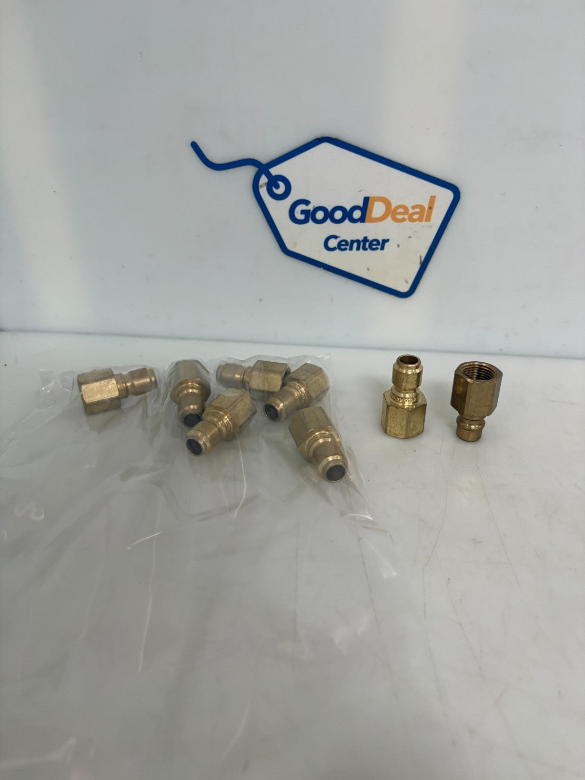 LOT OF 8 HANSEN BRASS 3/8 MALE QUICK CONNECT PLUG B3/T210