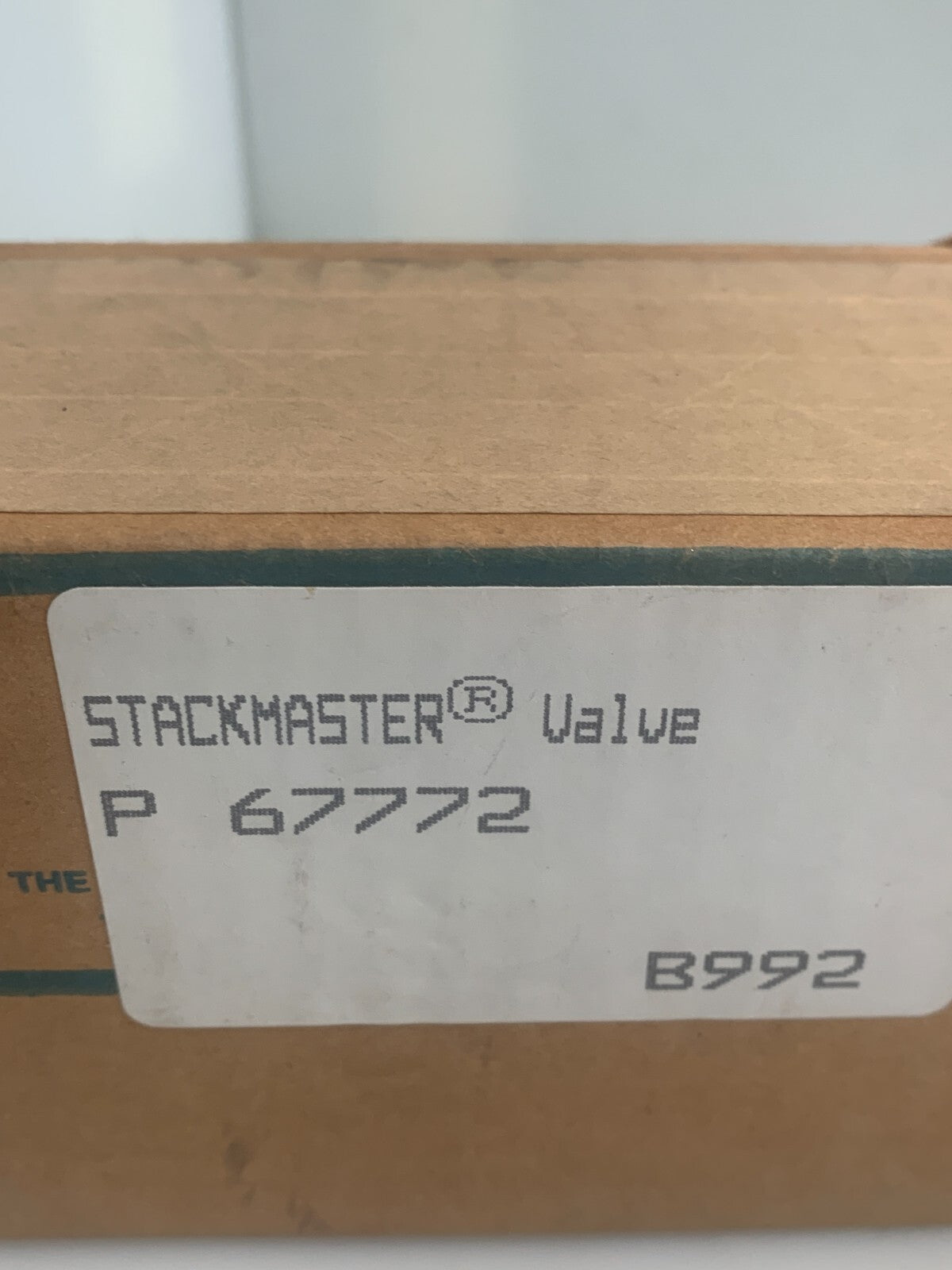 BOSCH  REXROTH   Pneumatic Solenoid Valve   P67772-2