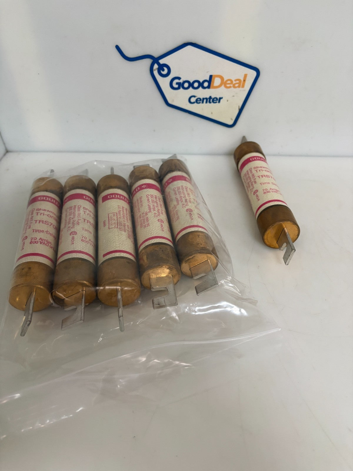 LOT OF 6 GOULD SHAWMUT TRI-ONIC TRS70R0