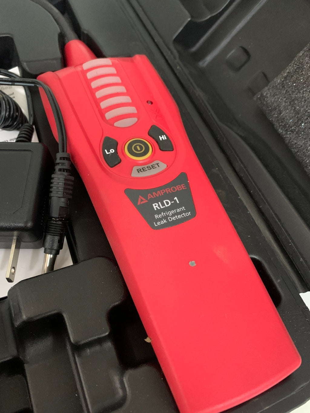 AMPROBE RLD-1 REFRIGERANT LEAK DETECTOR IN CASE1