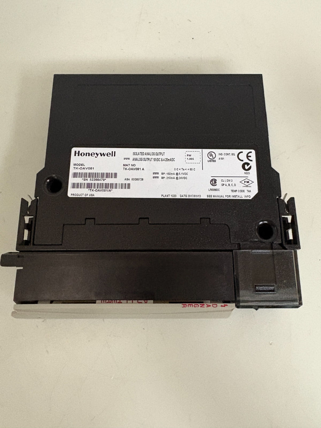 HONEYWELL ISOLATED ANALOG OUTPUT TK-0AV081 A