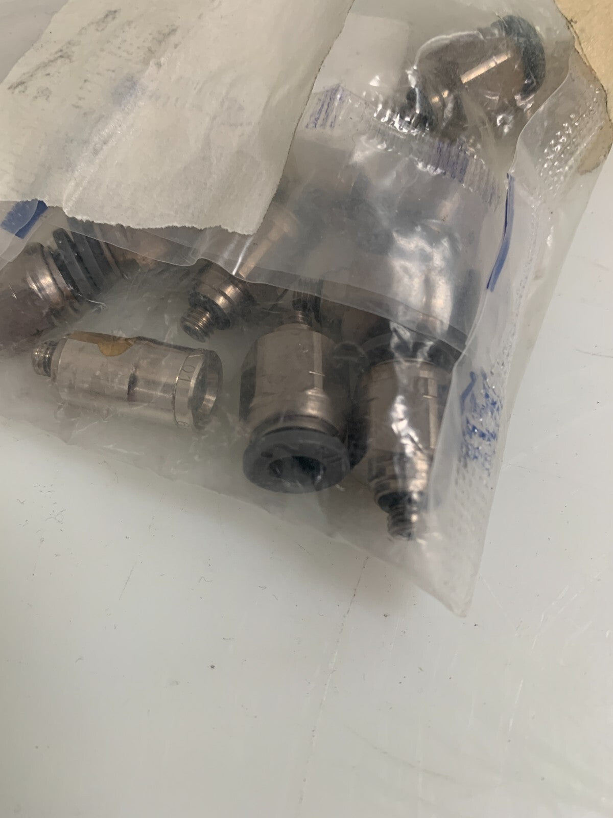Lot of 10 new in bag NORGREN Pneufit C Straight Adapter C242504102