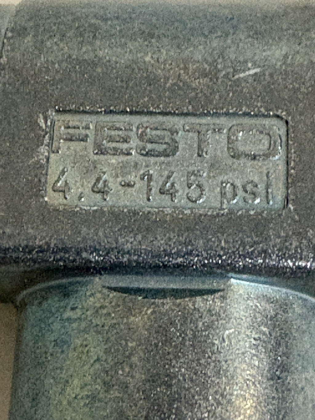 LOT OF 2 FESTO FLOW CONTROL VALVE 4.4 - 145 PSI GRLA