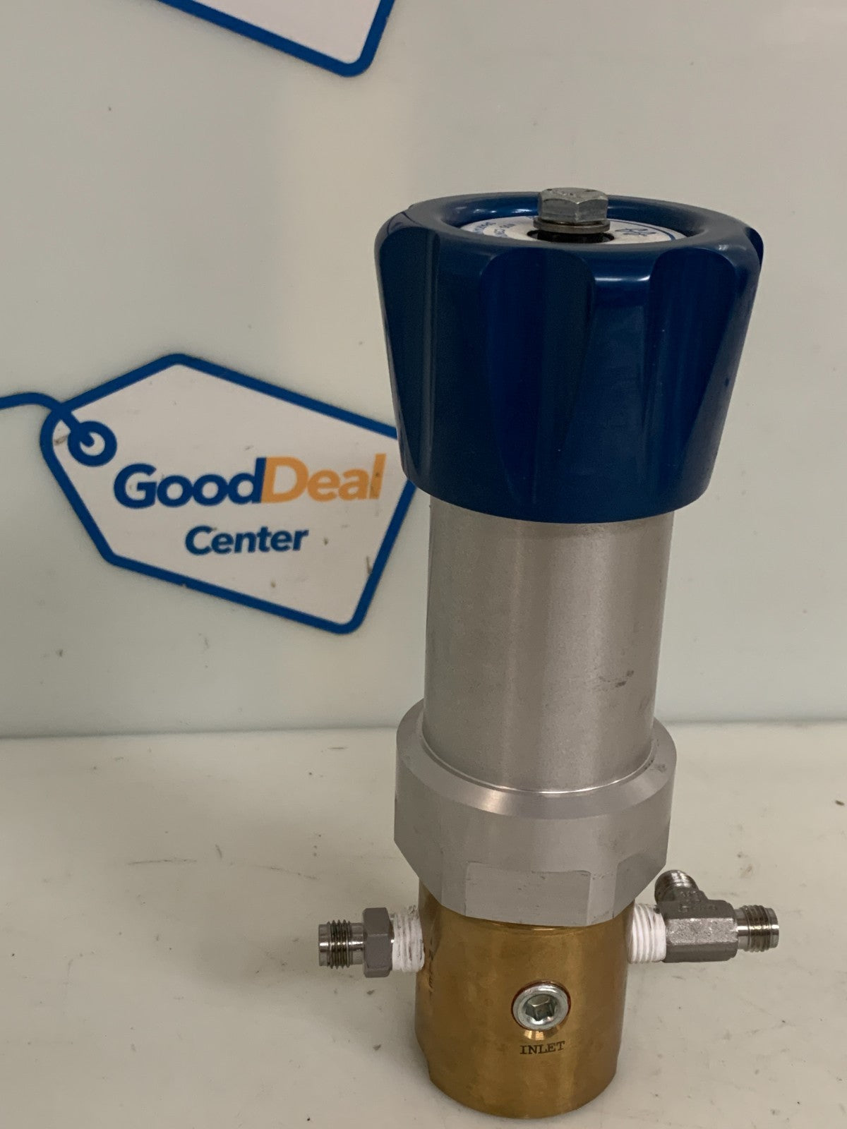 GO INC PRESSURE REGULATOR AT-69 0-4000 PSI PR56-2E11BH 2N341
