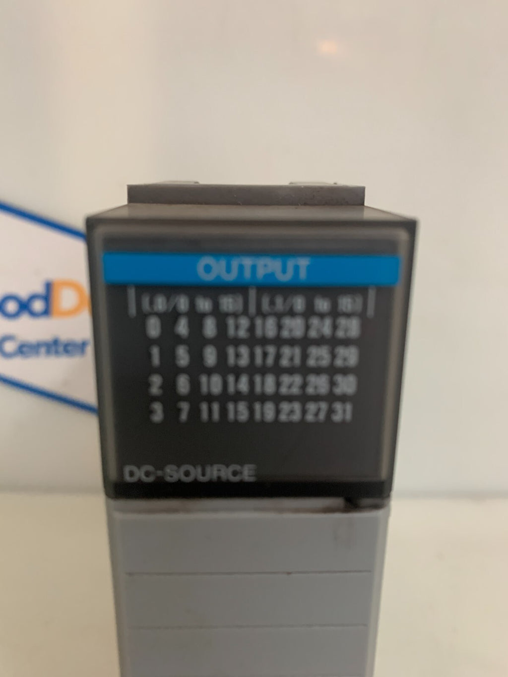 ALLEN BRADLEY SLC 500 OUTPUT MODULE 1746-0B32 SER D2
