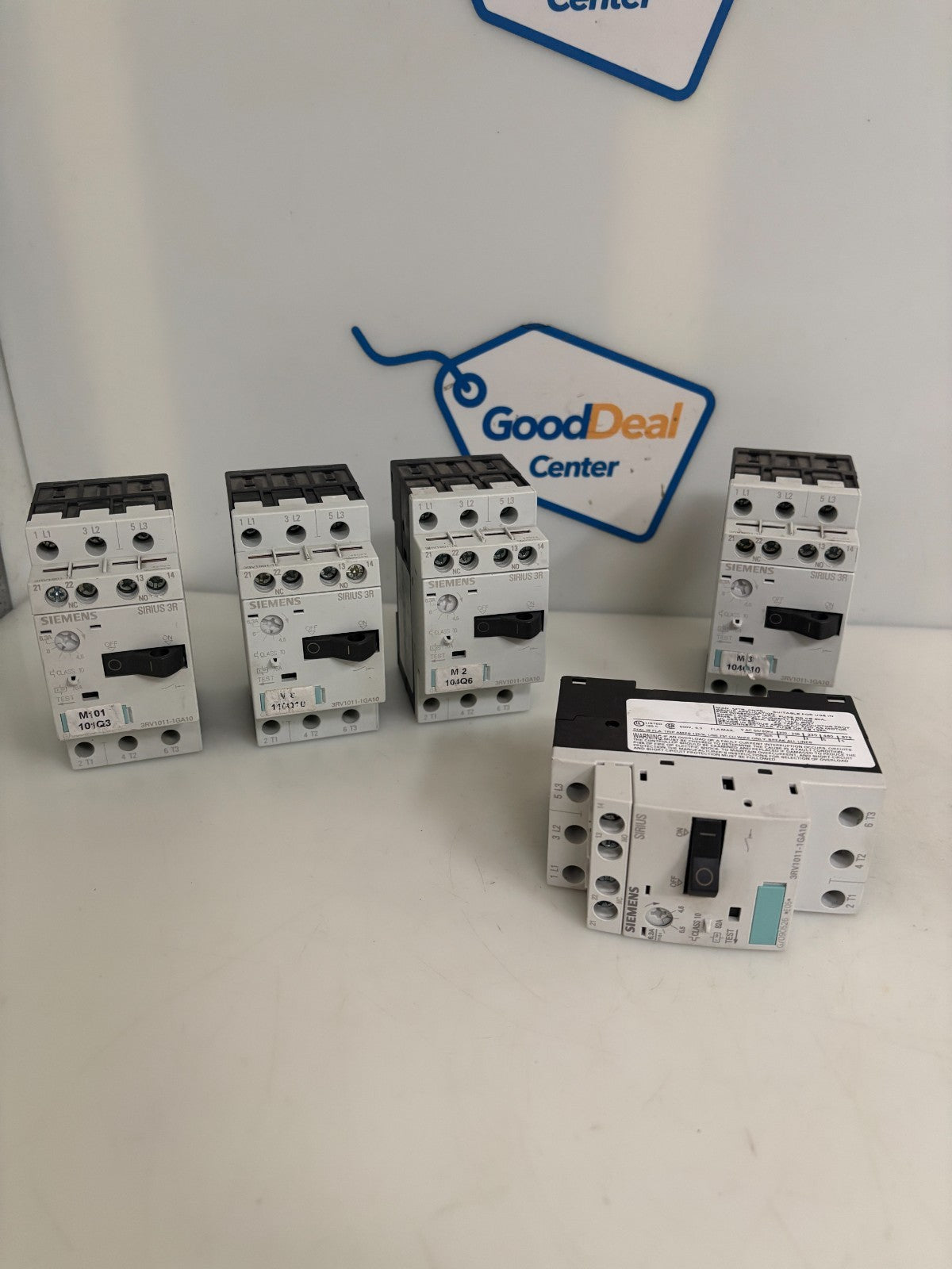 LOT OF 5 SIEMENS MOTOR STARTER PROTECTOR CIRCUIT BREAKER 3RV1011-1GA10